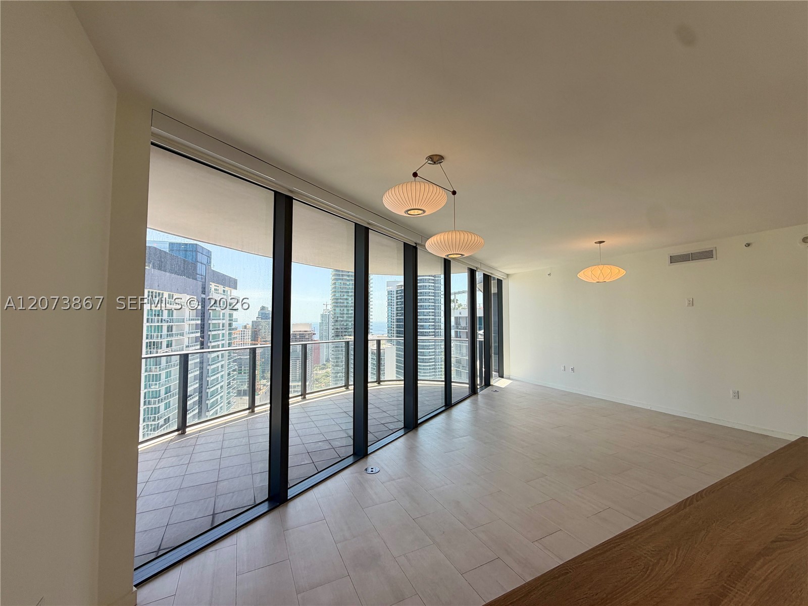 1000 Brickell Plz #4301, Miami FL 33131