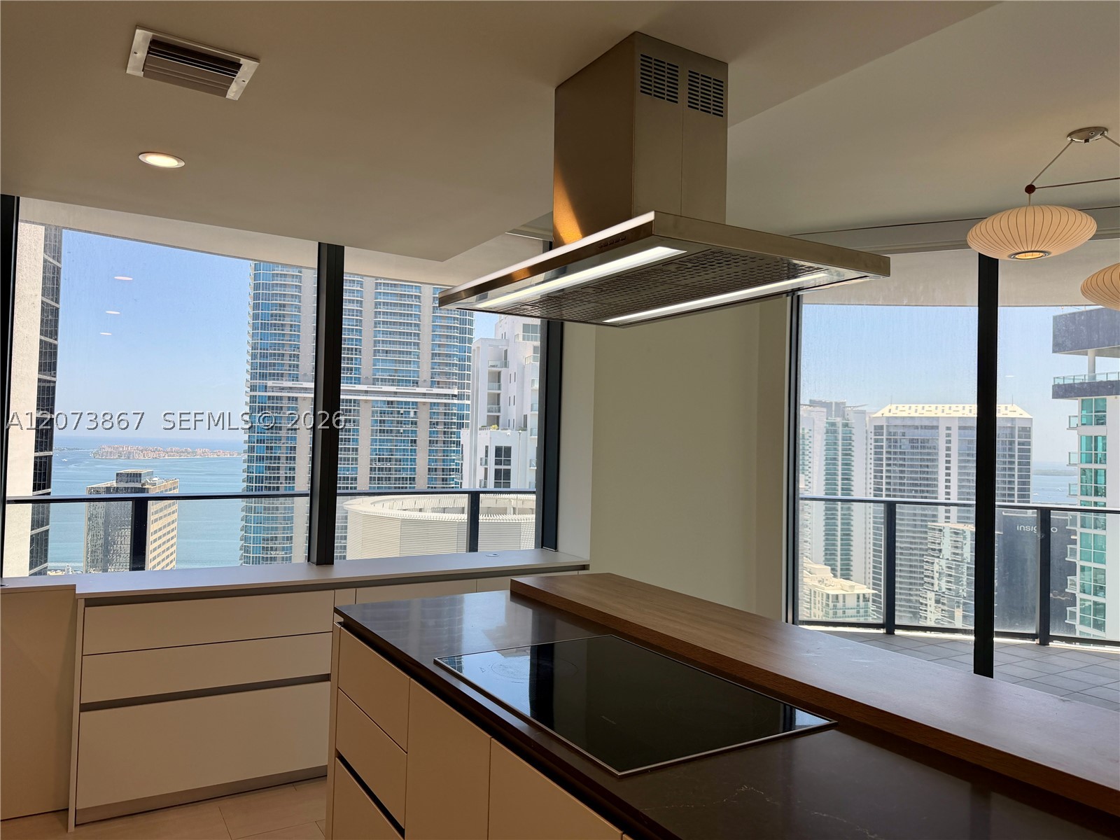 1000 Brickell Plz #4301, Miami FL 33131