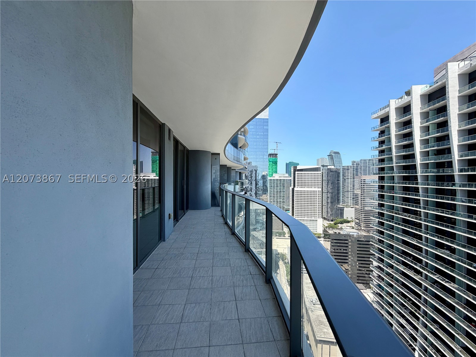 1000 Brickell Plz #4301, Miami FL 33131