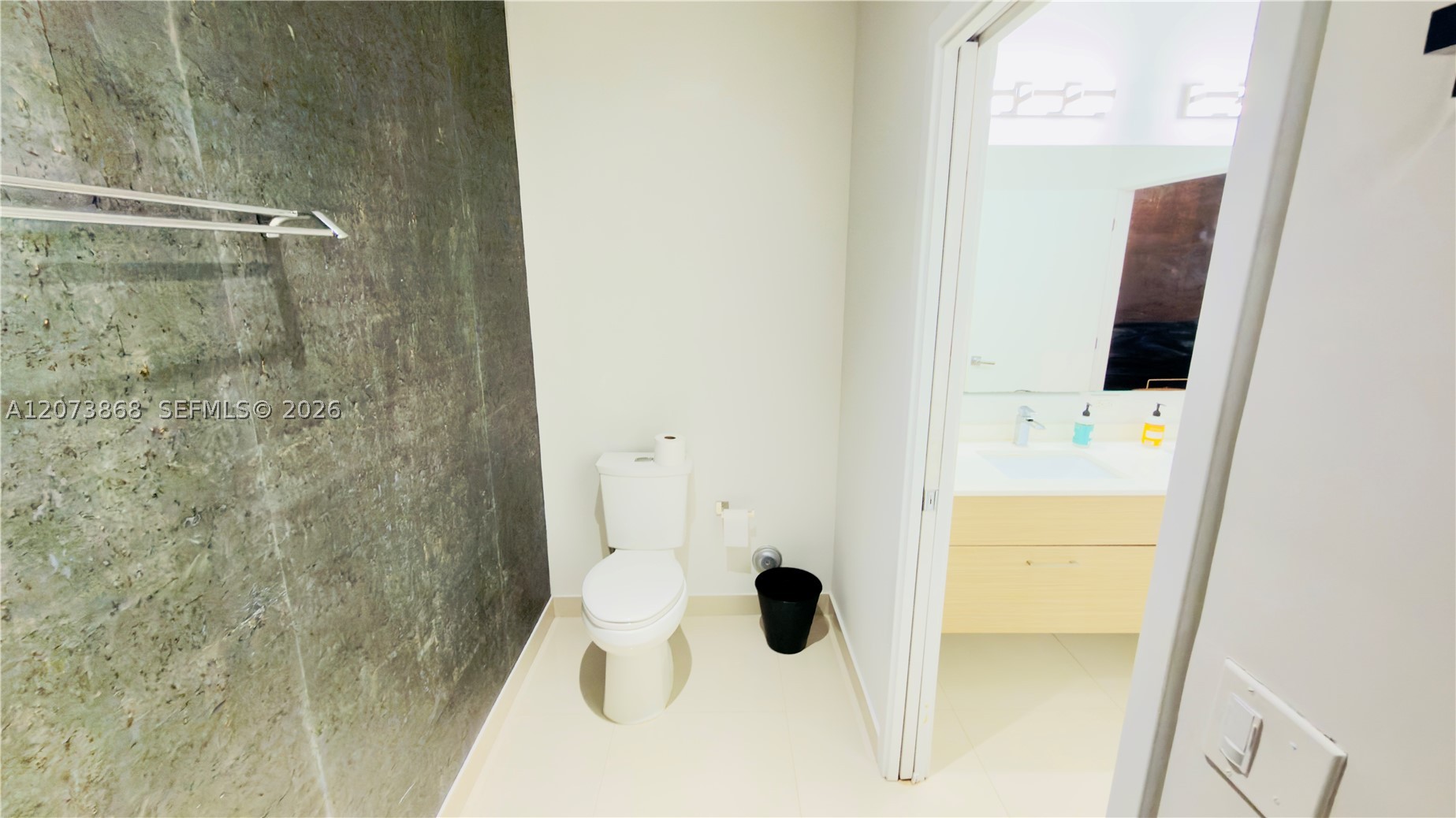 600 NE 27th St #604, Miami FL 33137