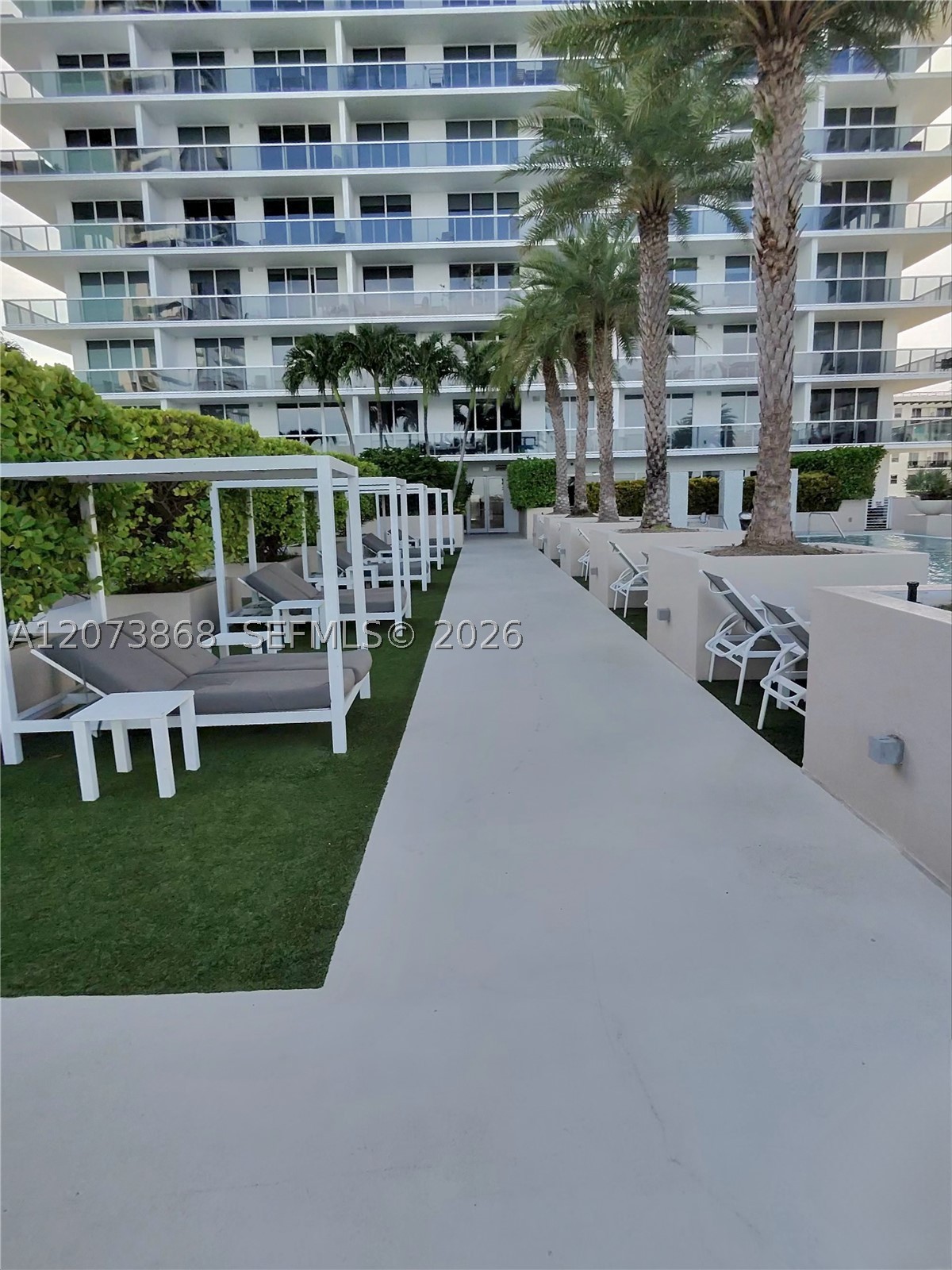 600 NE 27th St #604, Miami FL 33137