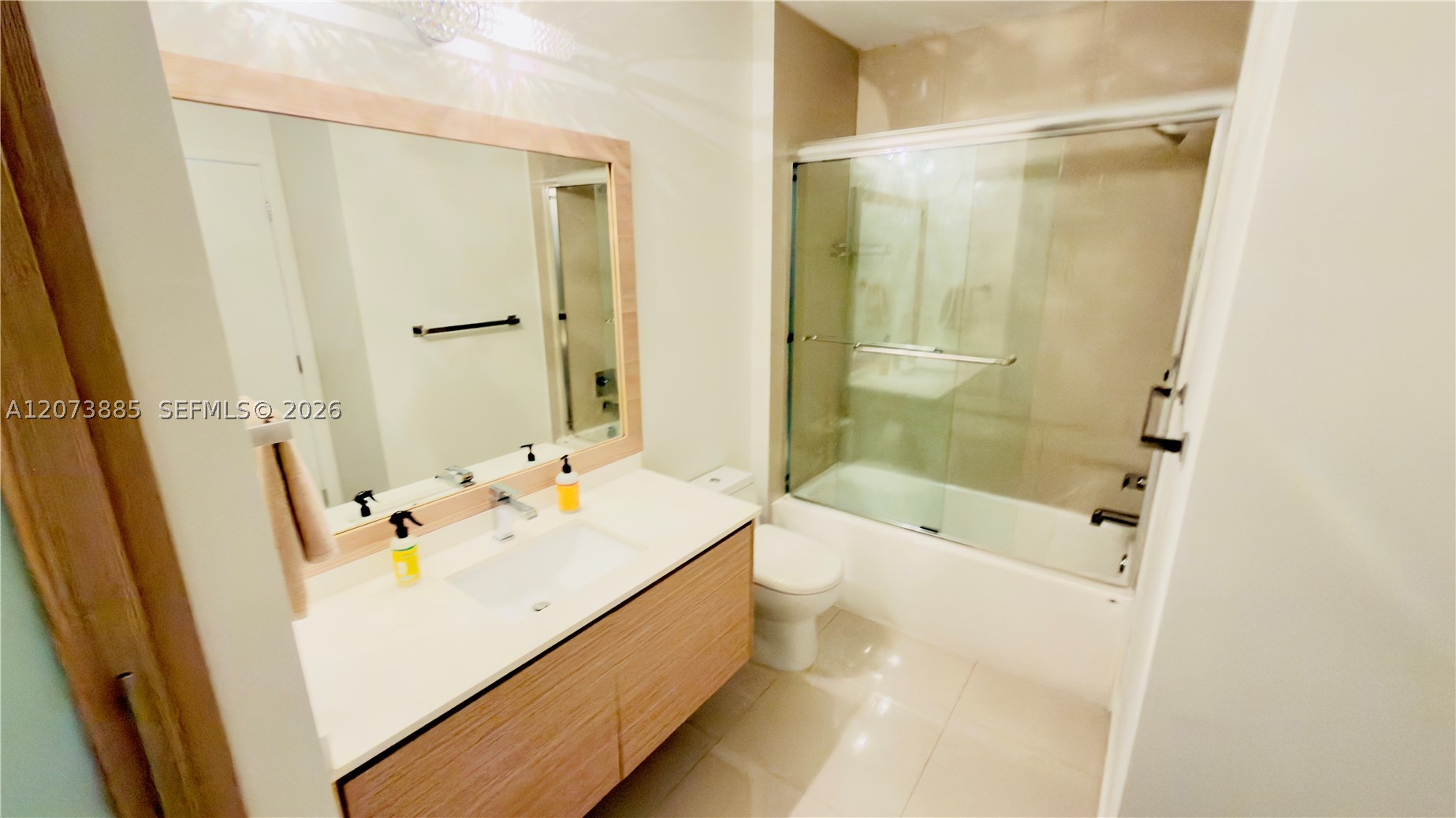 600 NE 27th St #604, Miami FL 33137