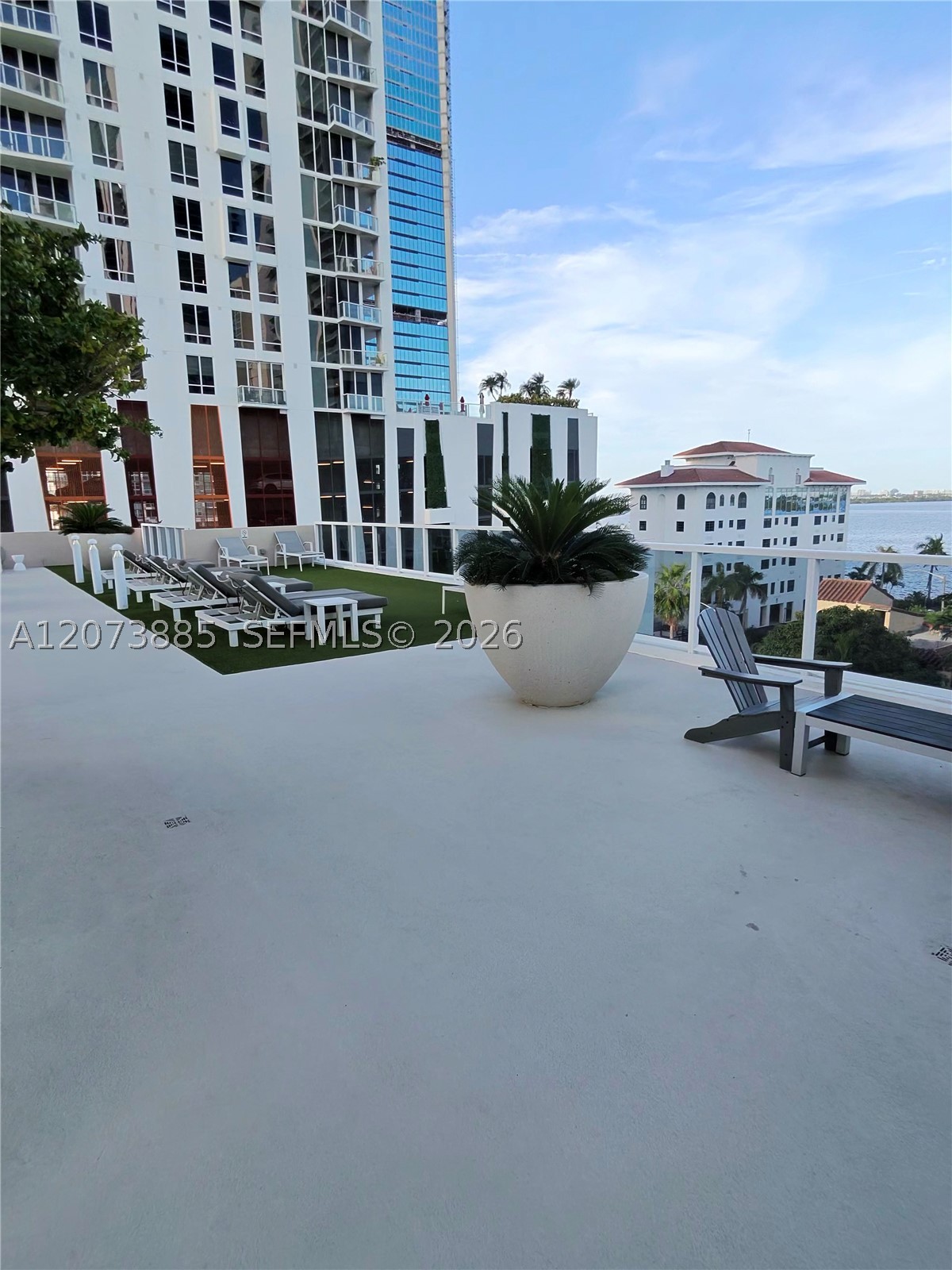600 NE 27th St #604, Miami FL 33137
