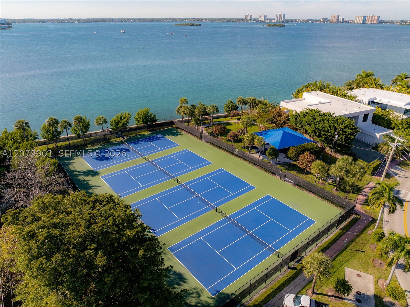 265 Fairway Dr, Miami Beach FL 33141