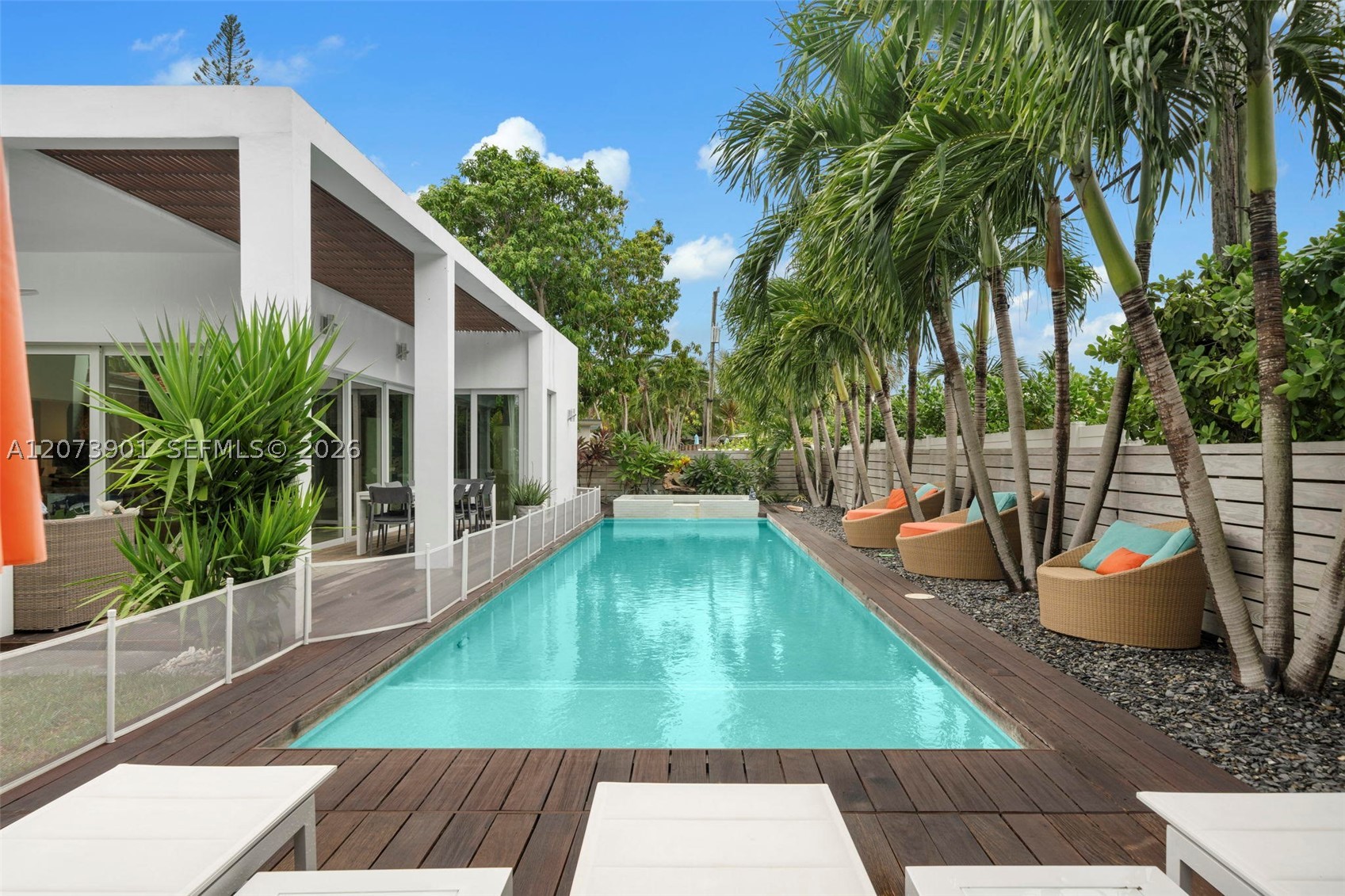 265 Fairway Dr, Miami Beach FL 33141