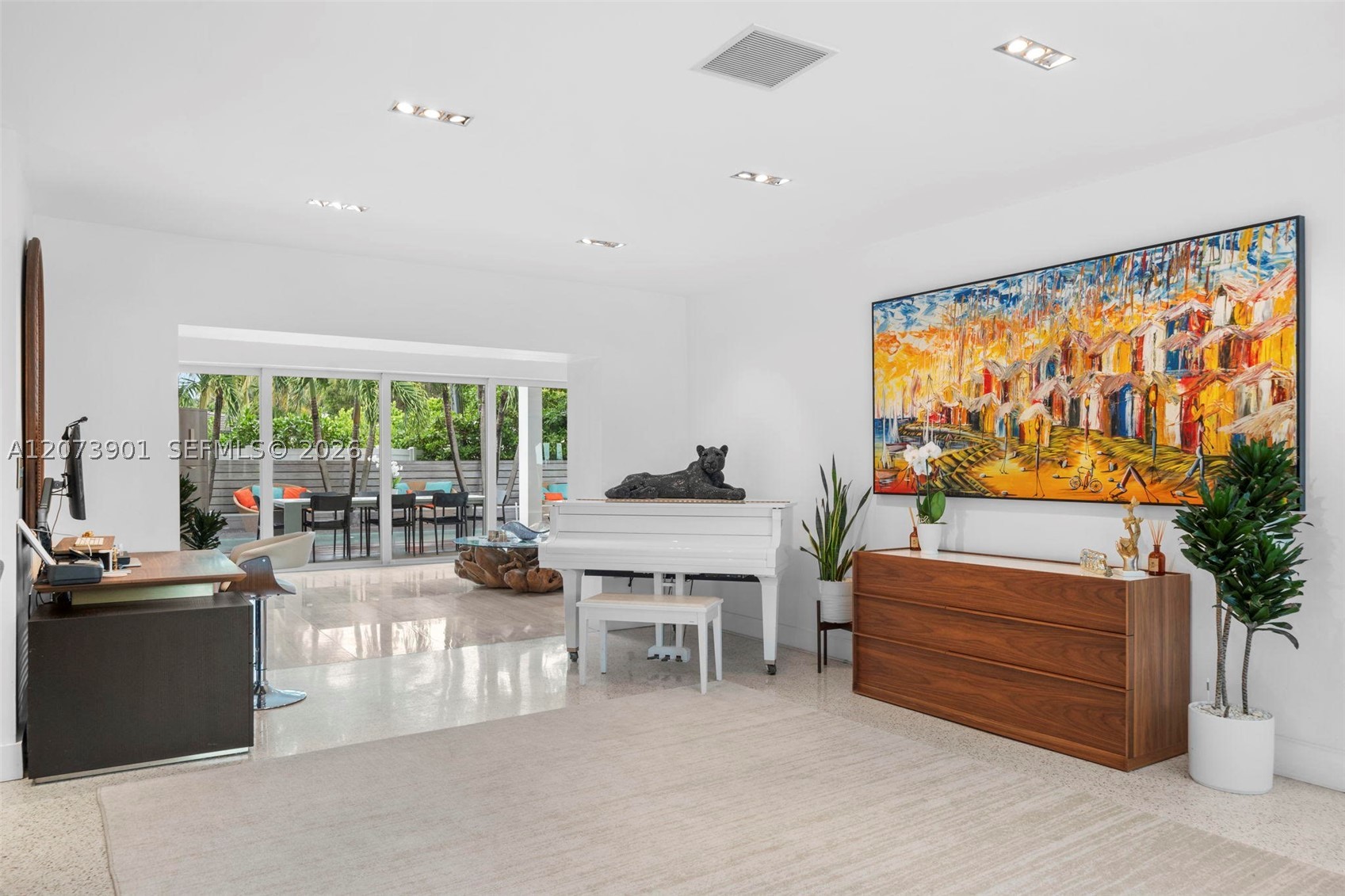 265 Fairway Dr, Miami Beach FL 33141