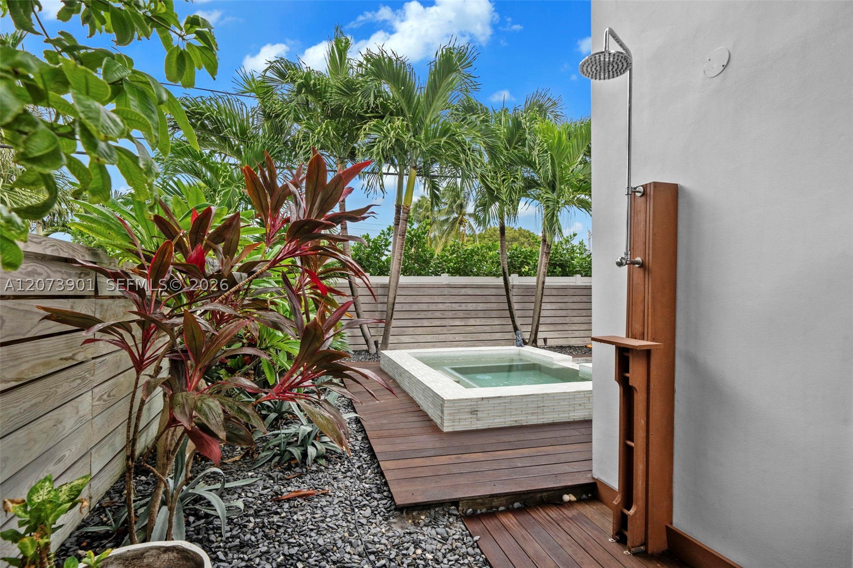265 Fairway Dr, Miami Beach FL 33141