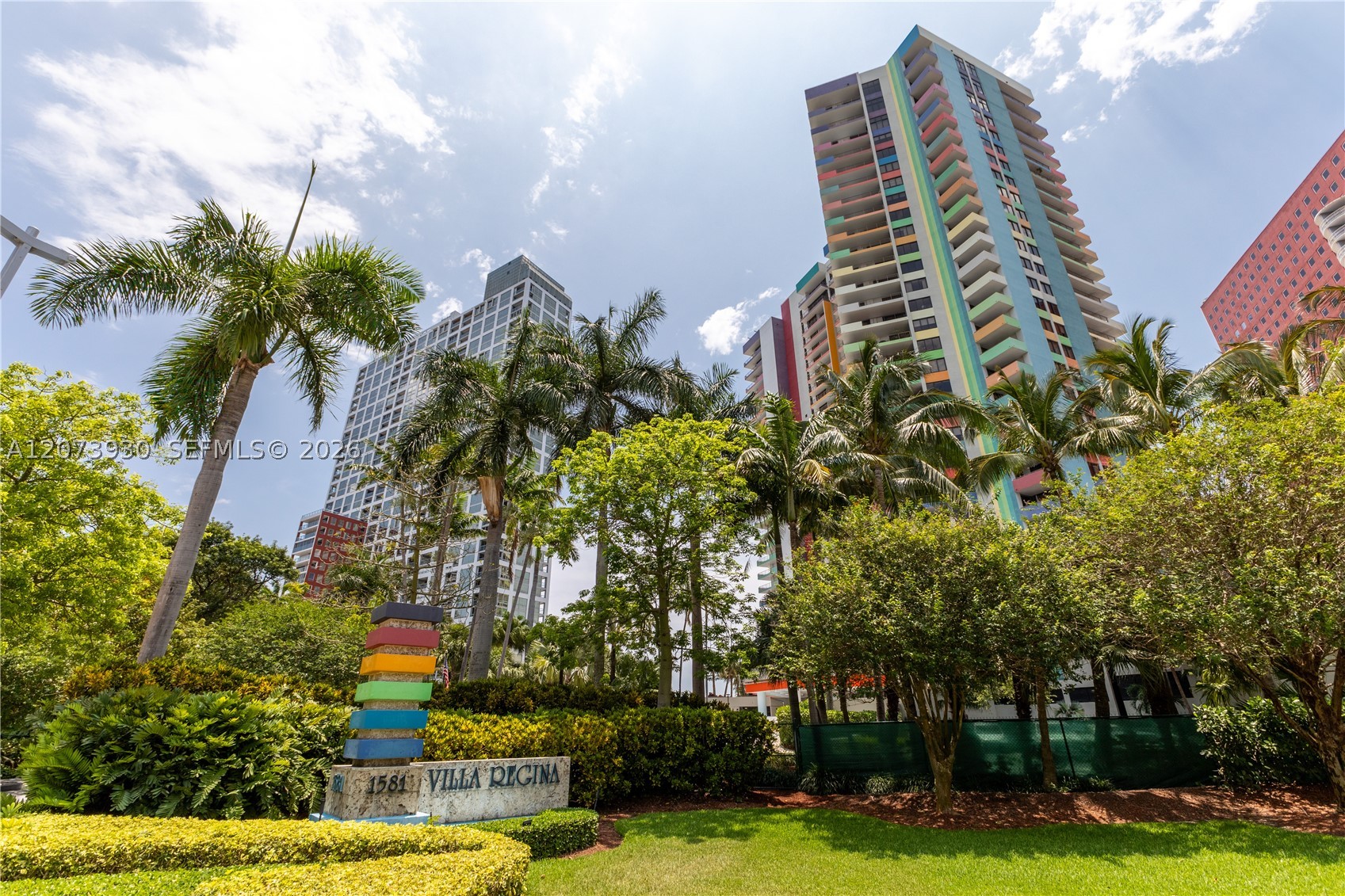 1581 Brickell Ave #1105, Miami FL 33129