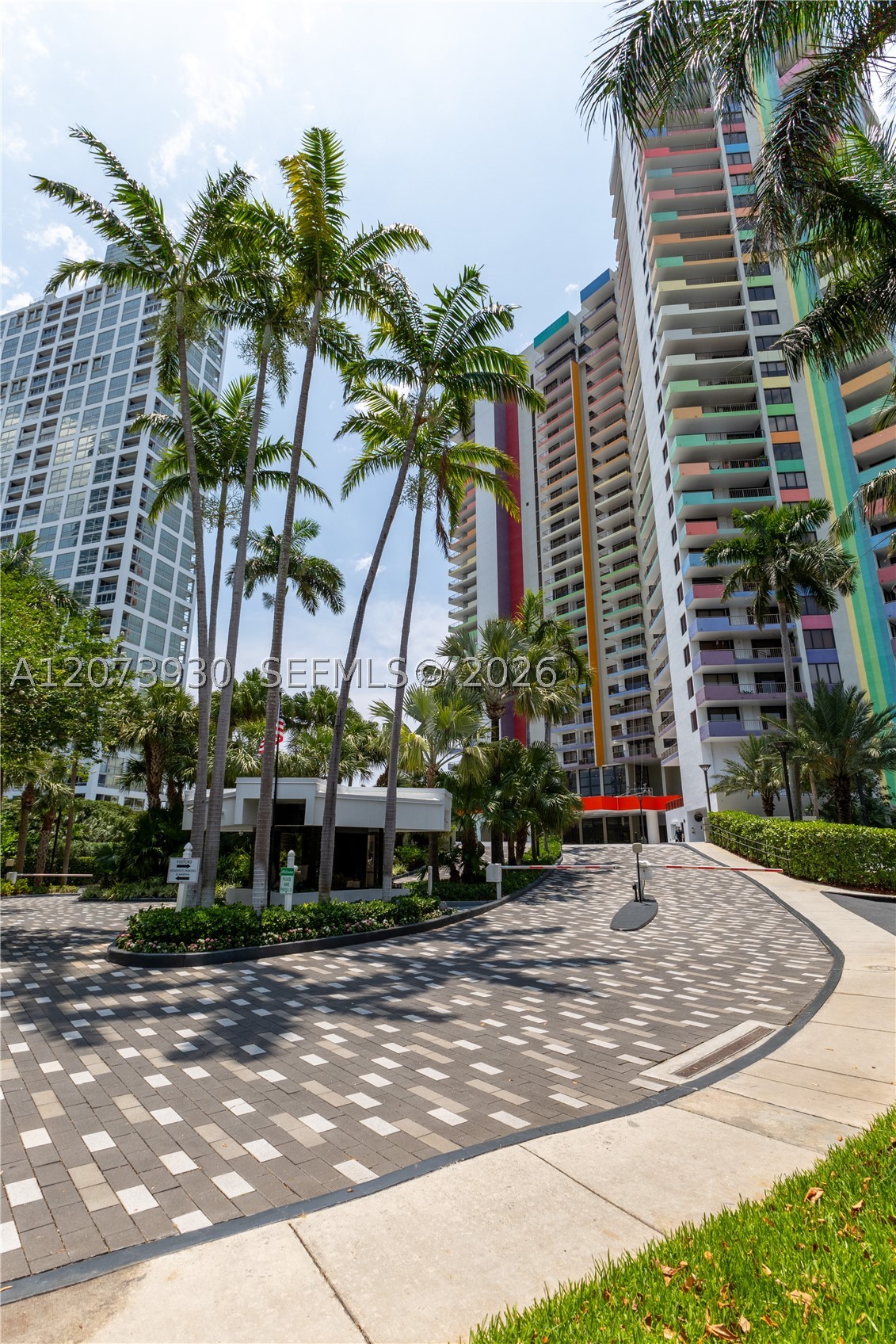 1581 Brickell Ave #1105, Miami FL 33129