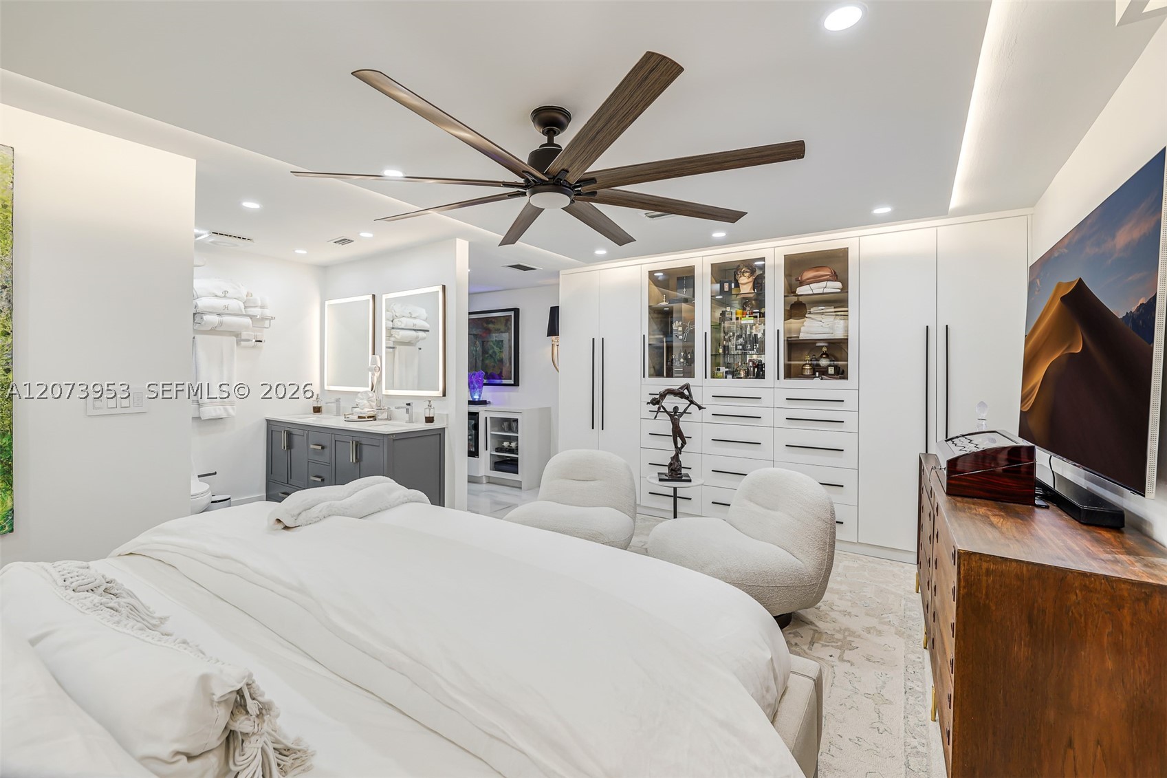 8761 SW 56th St, Miami FL 33165