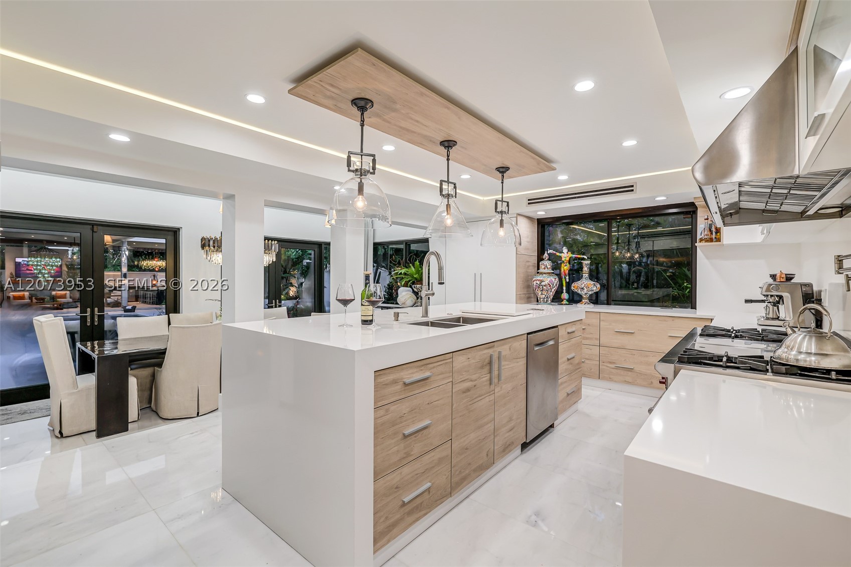 8761 SW 56th St, Miami FL 33165