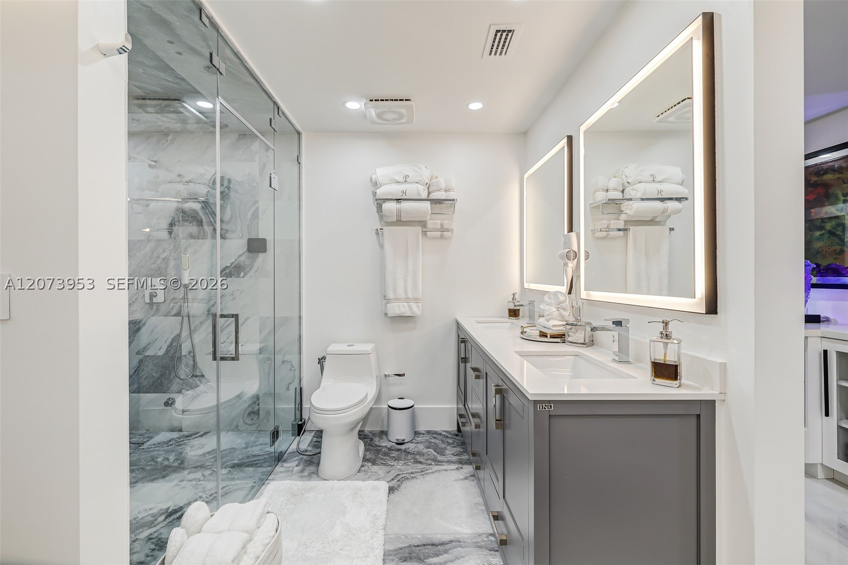 8761 SW 56th St, Miami FL 33165