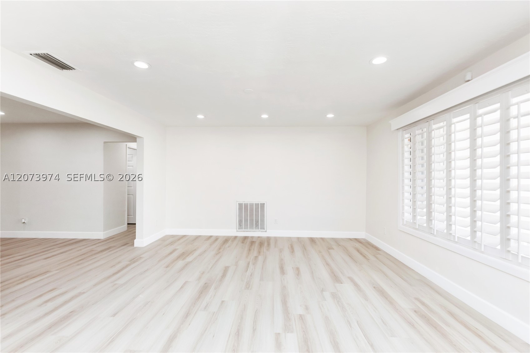 1900 NW 82nd Ter, Pembroke Pines FL 33024
