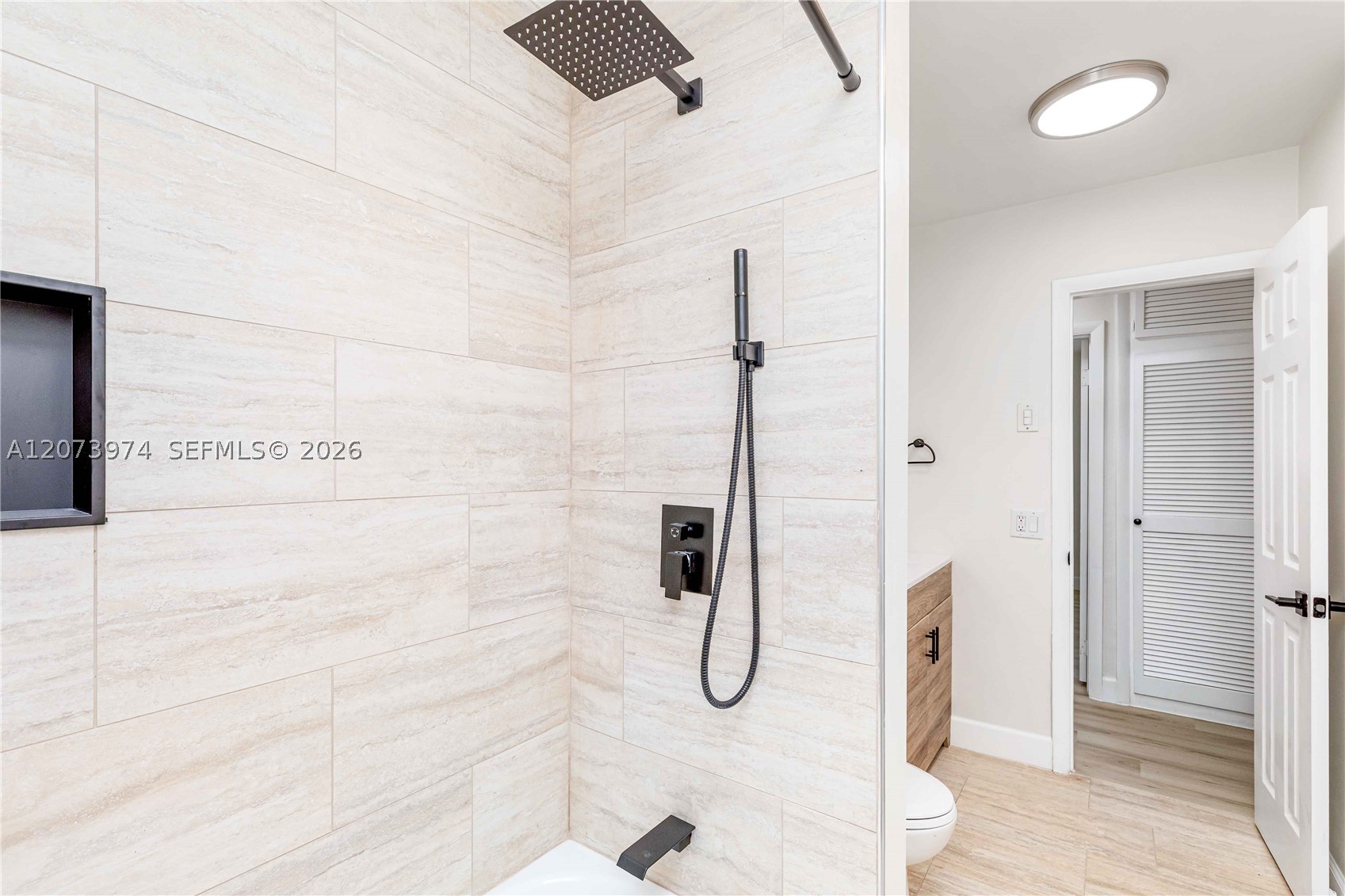1900 NW 82nd Ter, Pembroke Pines FL 33024