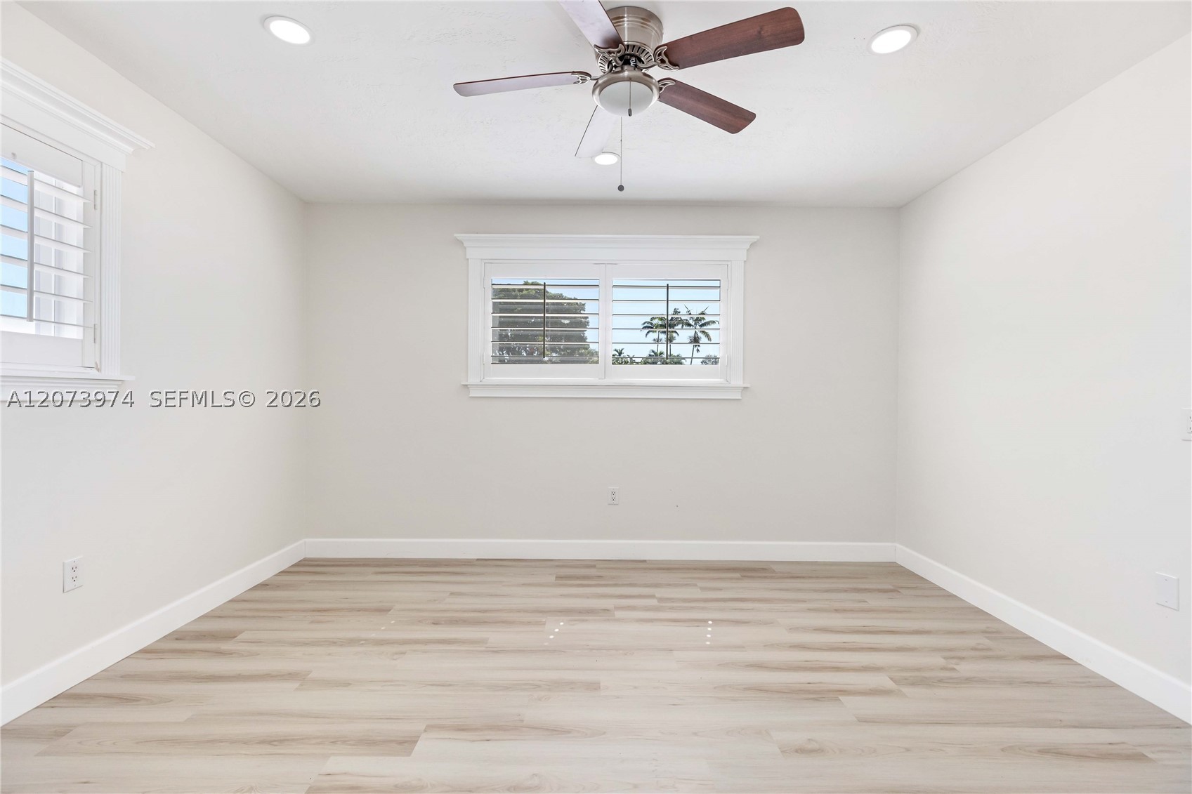 1900 NW 82nd Ter, Pembroke Pines FL 33024