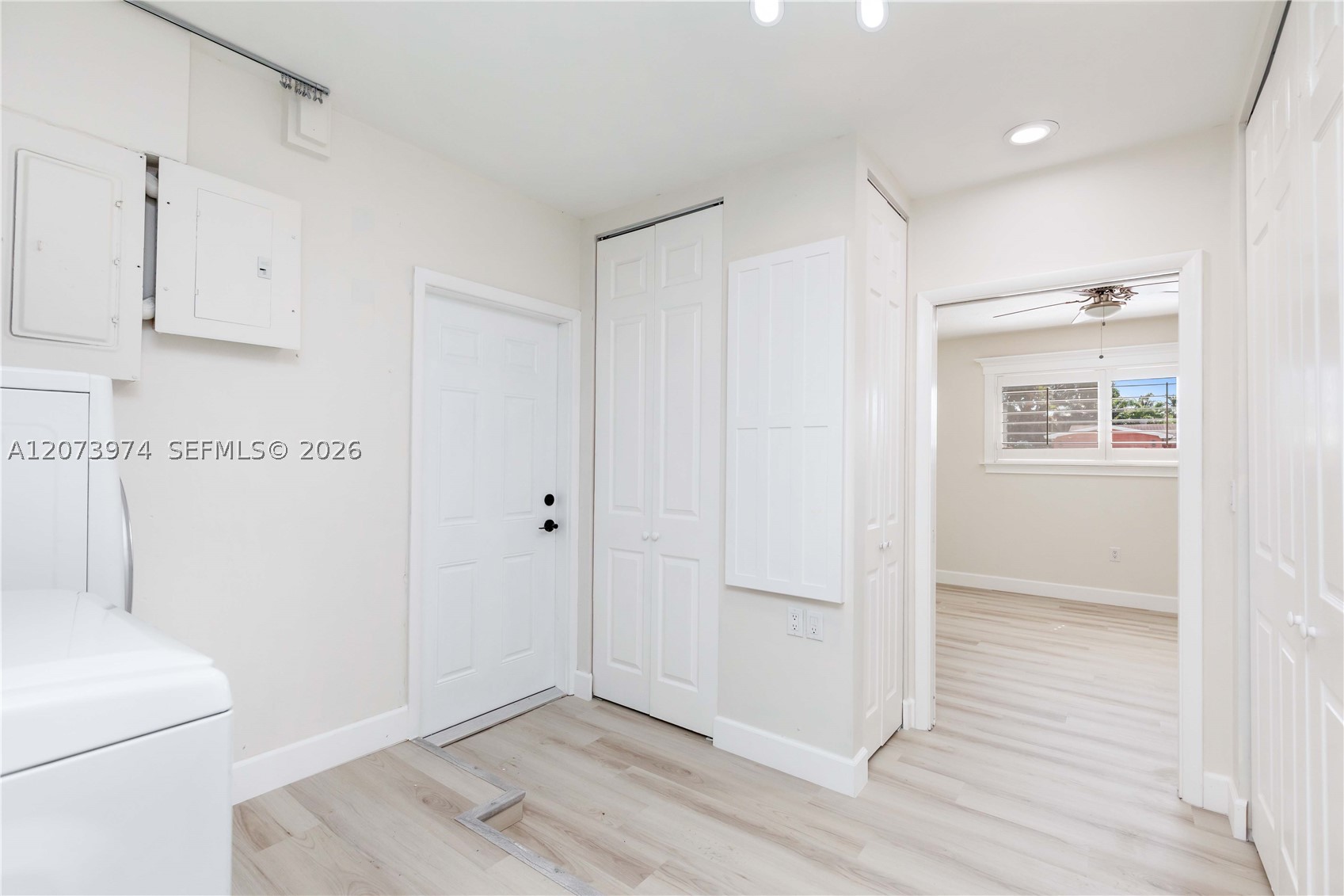 1900 NW 82nd Ter, Pembroke Pines FL 33024