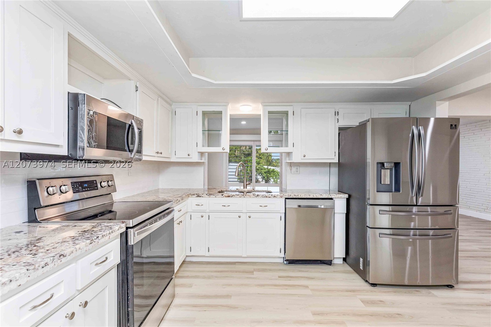 1900 NW 82nd Ter, Pembroke Pines FL 33024