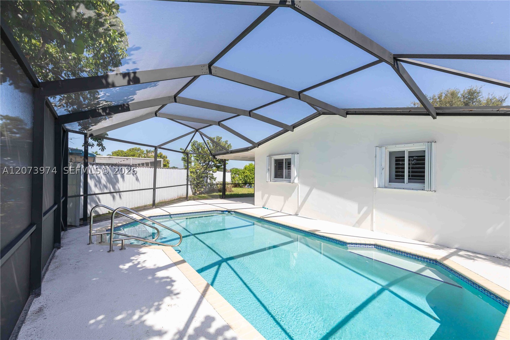 1900 NW 82nd Ter, Pembroke Pines FL 33024