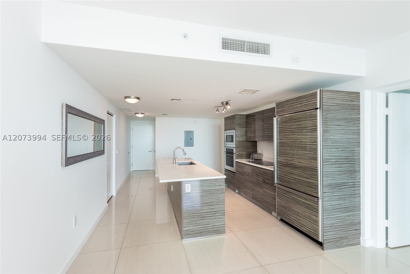 460 NE 28th St #2202, Miami FL 33137