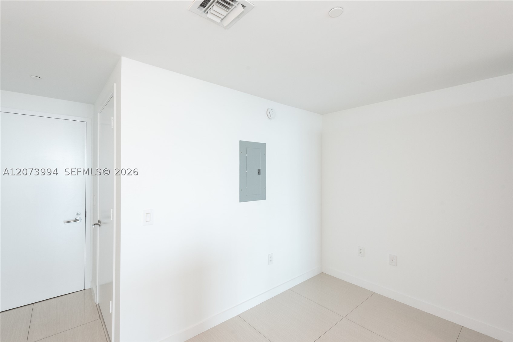 460 NE 28th St #2202, Miami FL 33137