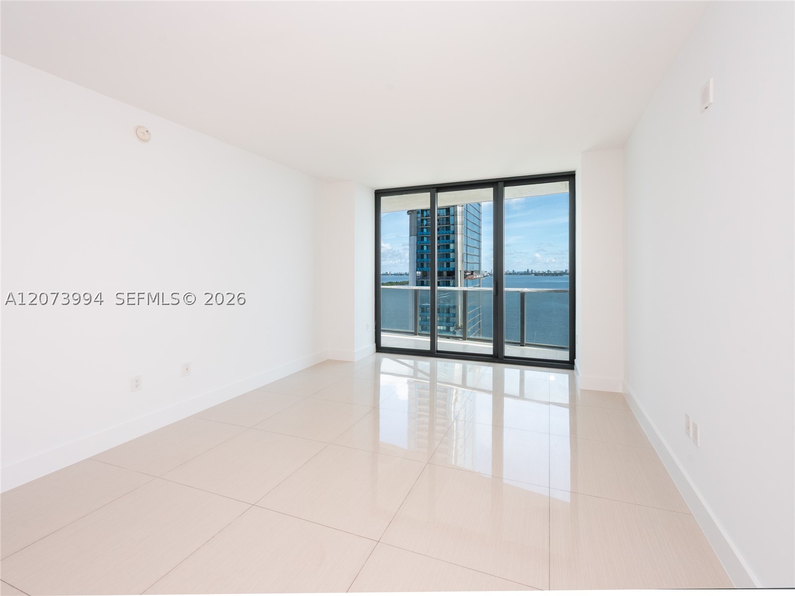 460 NE 28th St #2202, Miami FL 33137