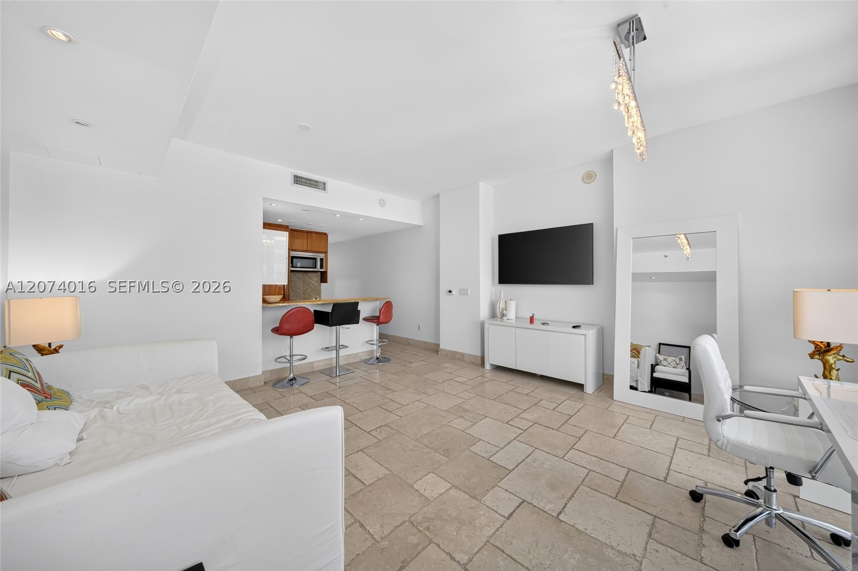 50 S Pointe Dr #504, Miami Beach FL 33139