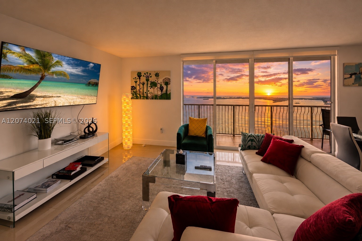 1200 Brickell Bay Dr #3701, Miami FL 33131