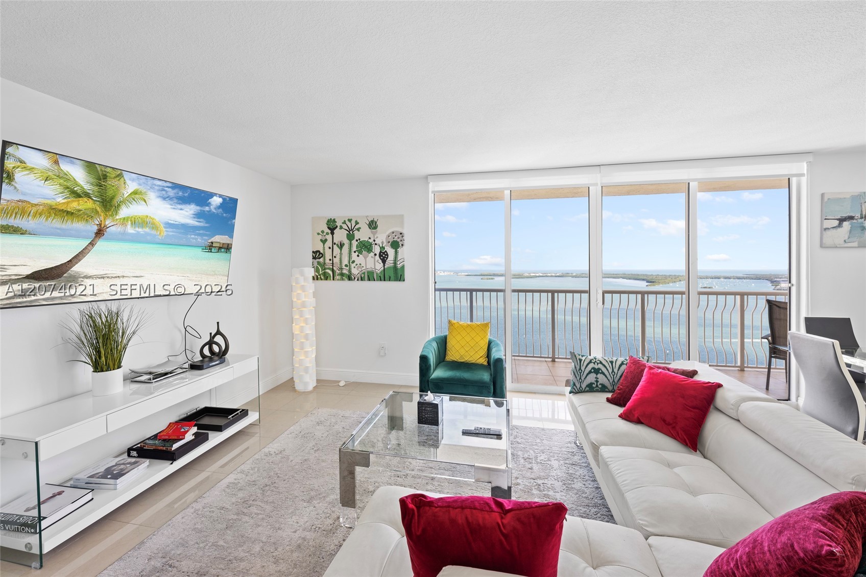 1200 Brickell Bay Dr #3701, Miami FL 33131
