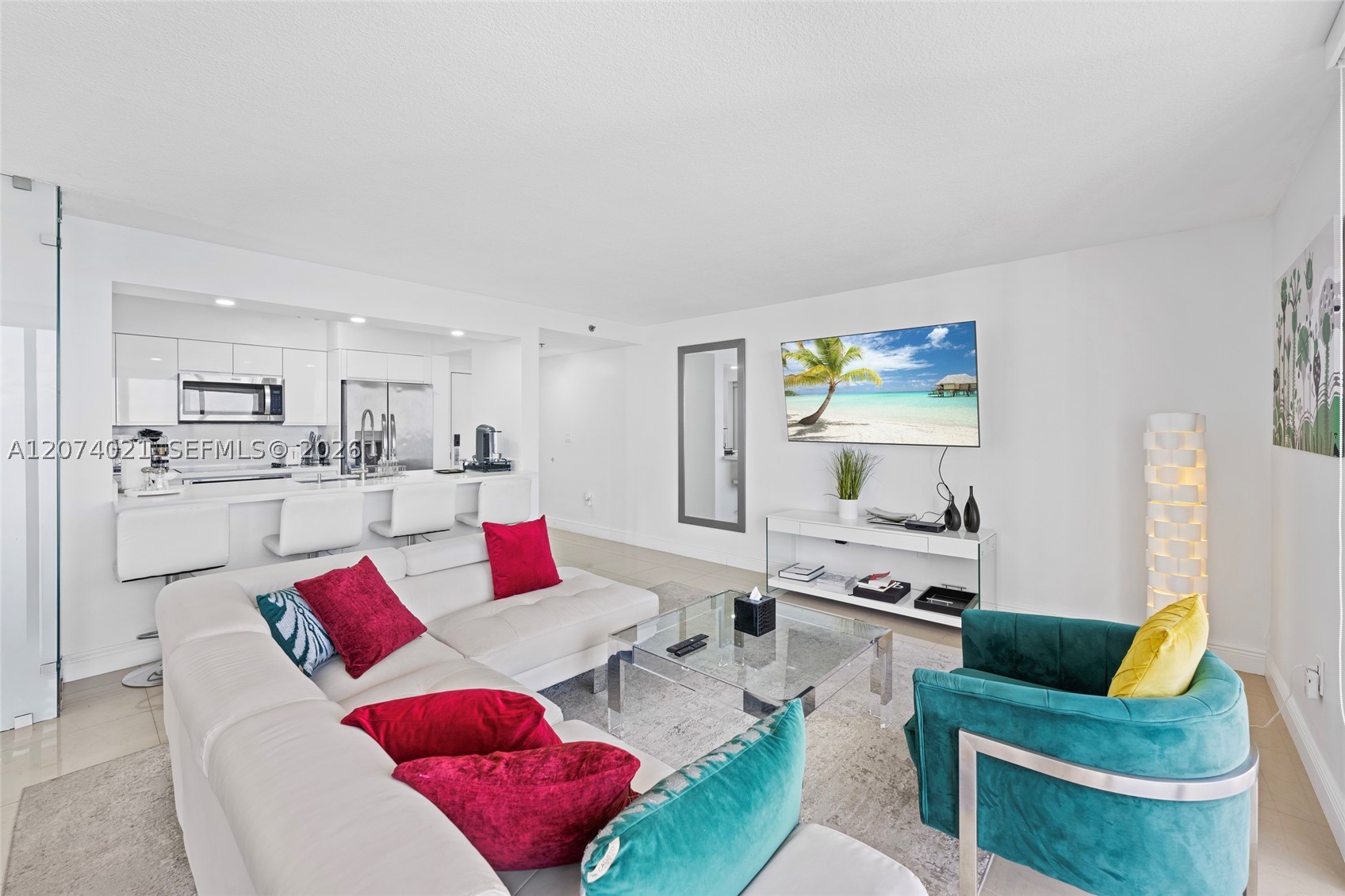 1200 Brickell Bay Dr #3701, Miami FL 33131