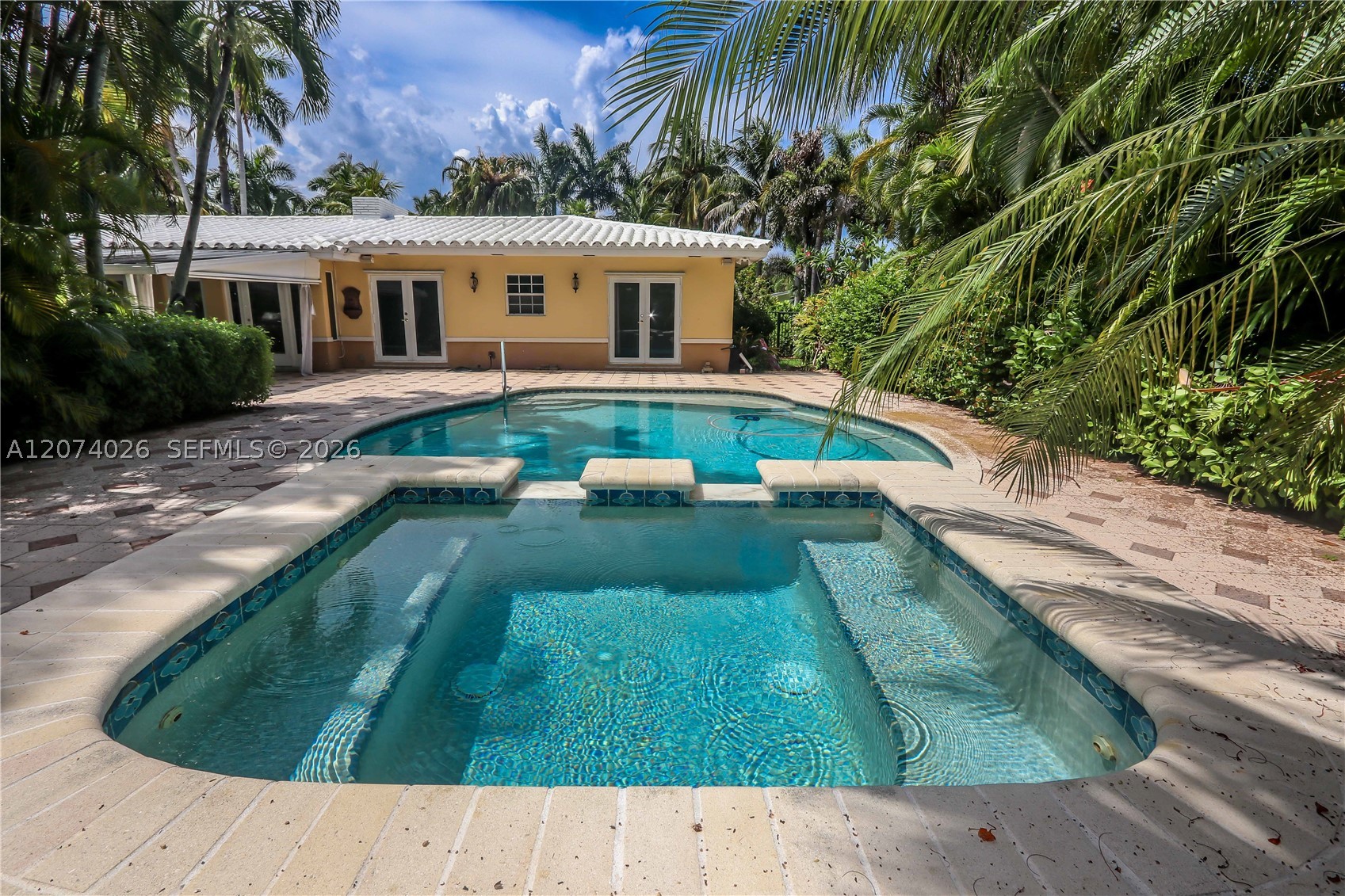 1030 Polk St, Hollywood FL 33019