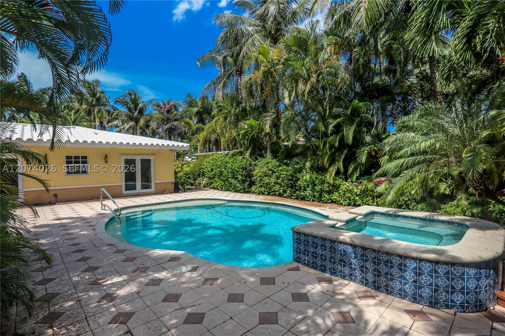 1030 Polk St, Hollywood FL 33019
