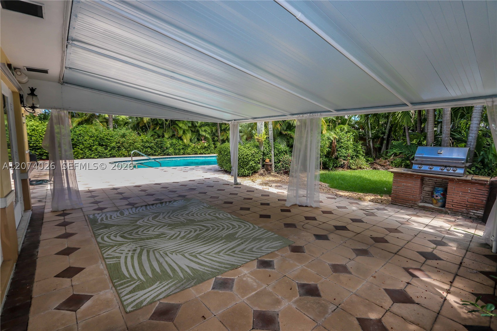 1030 Polk St, Hollywood FL 33019