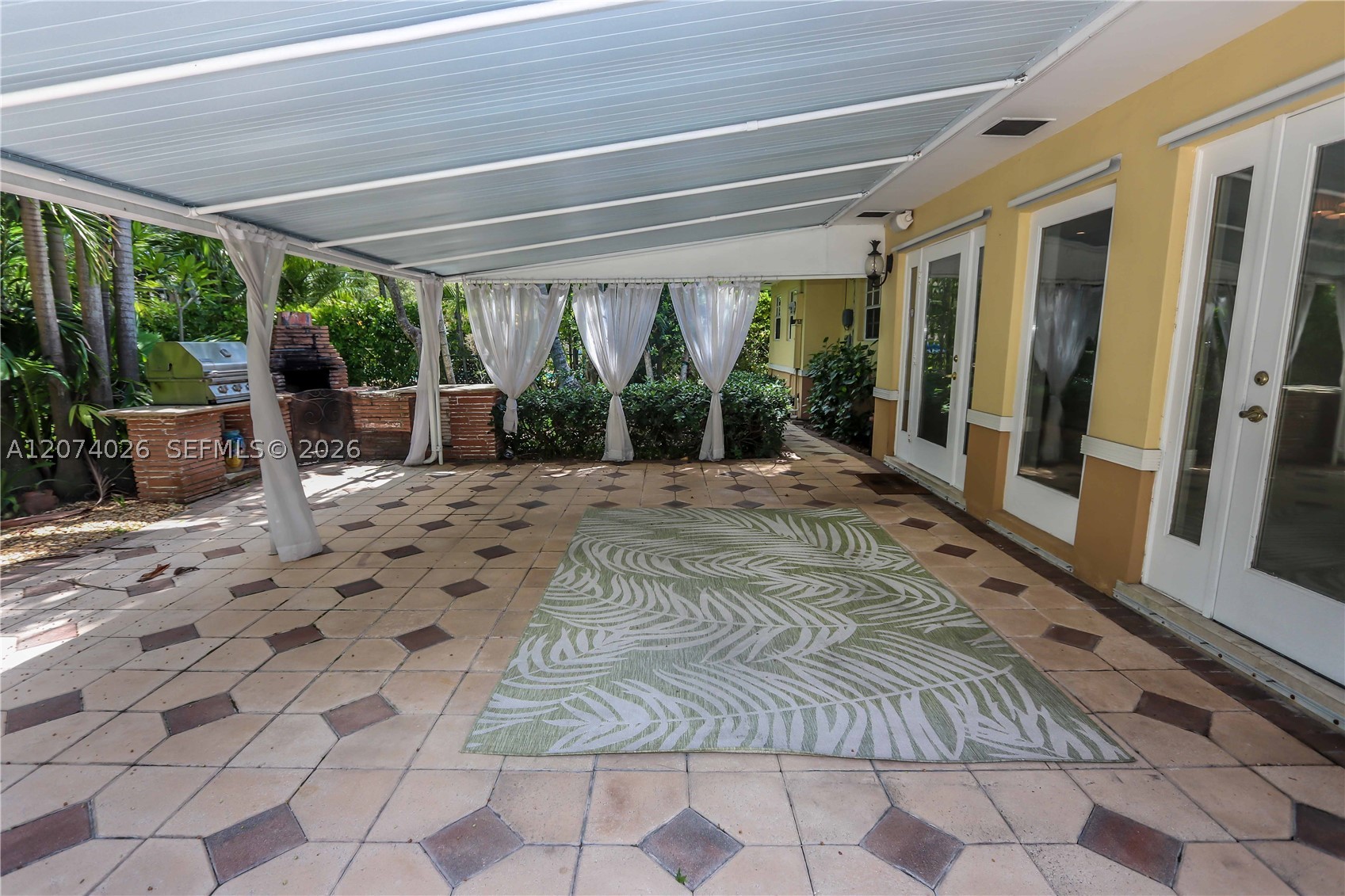 1030 Polk St, Hollywood FL 33019