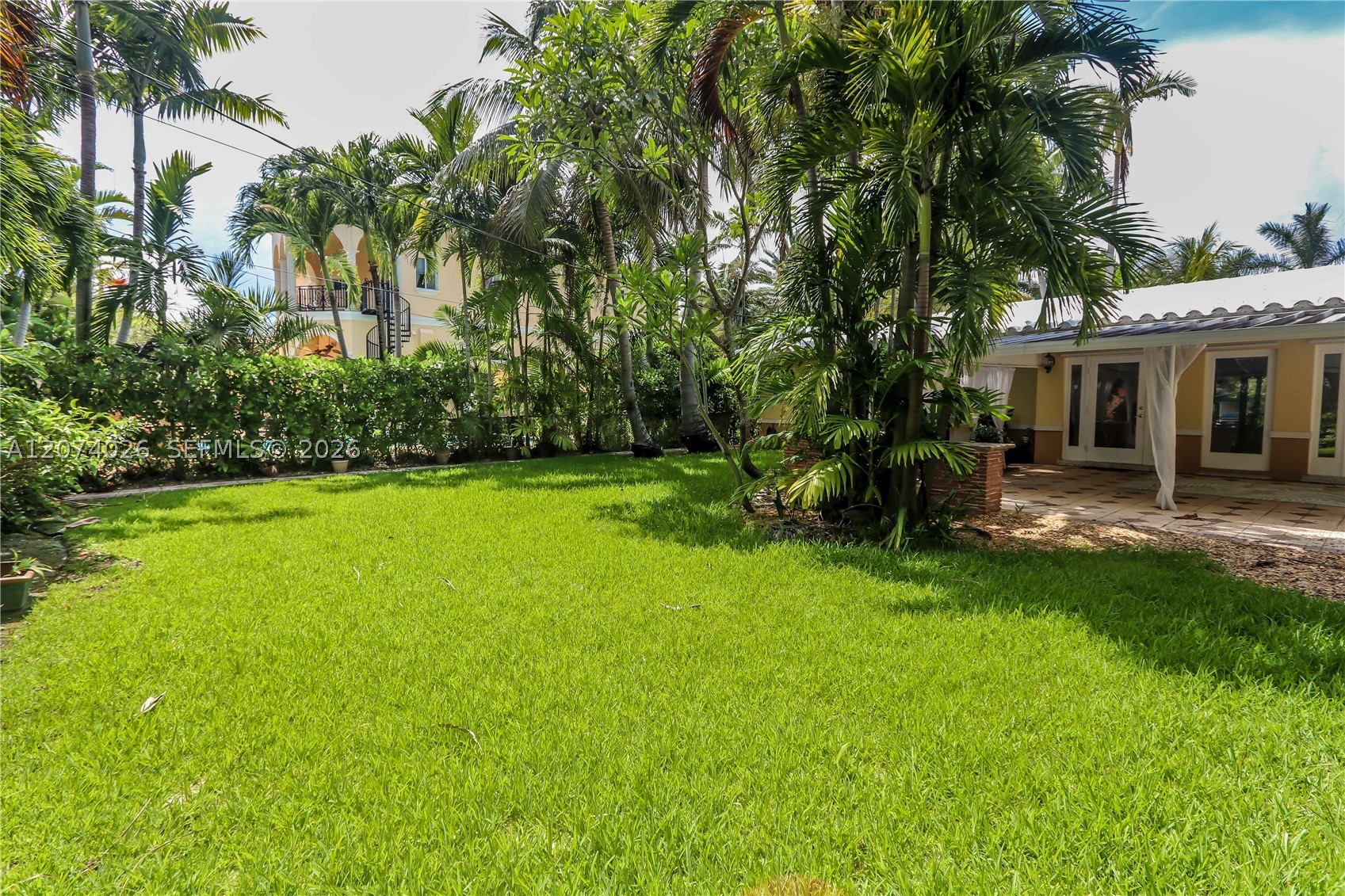 1030 Polk St, Hollywood FL 33019