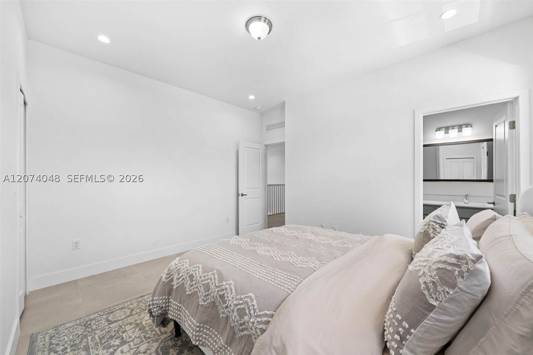 15875 SW 90th Ave, Palmetto Bay FL 33157