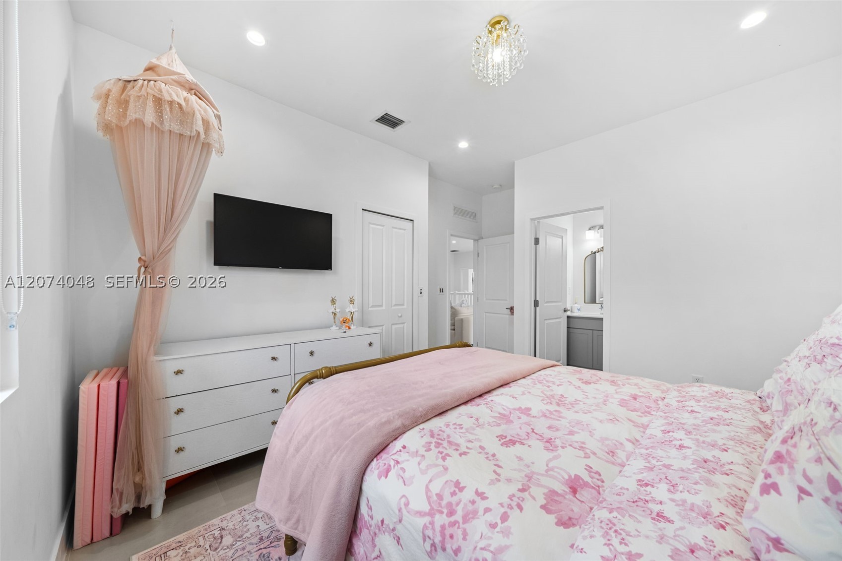 15875 SW 90th Ave, Palmetto Bay FL 33157