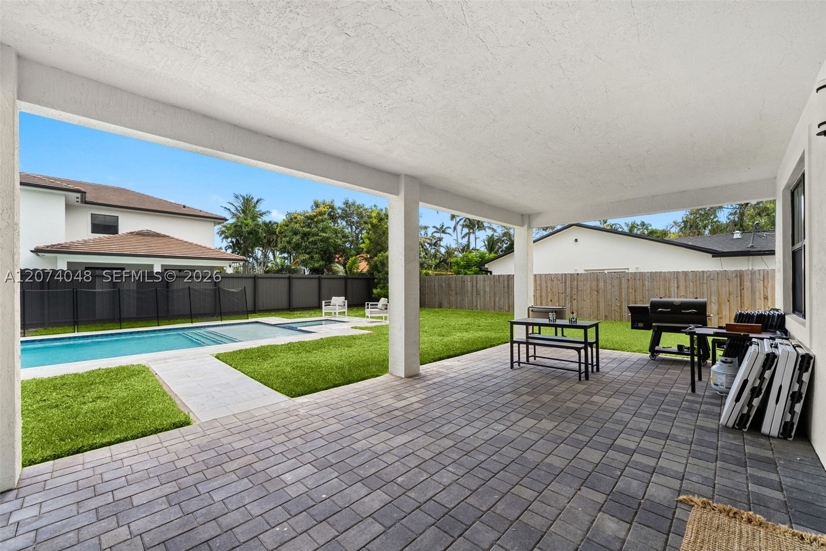 15875 SW 90th Ave, Palmetto Bay FL 33157
