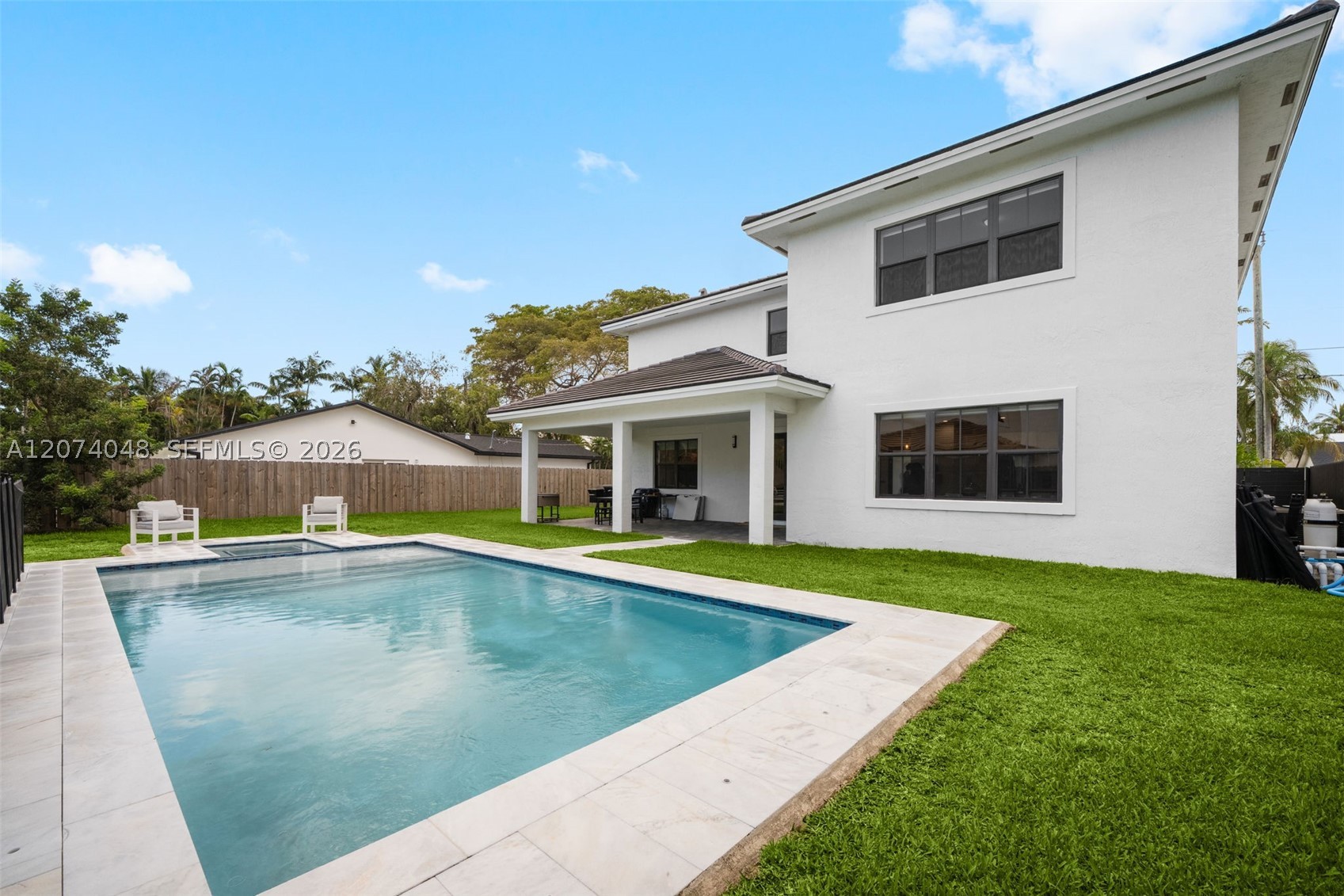 15875 SW 90th Ave, Palmetto Bay FL 33157