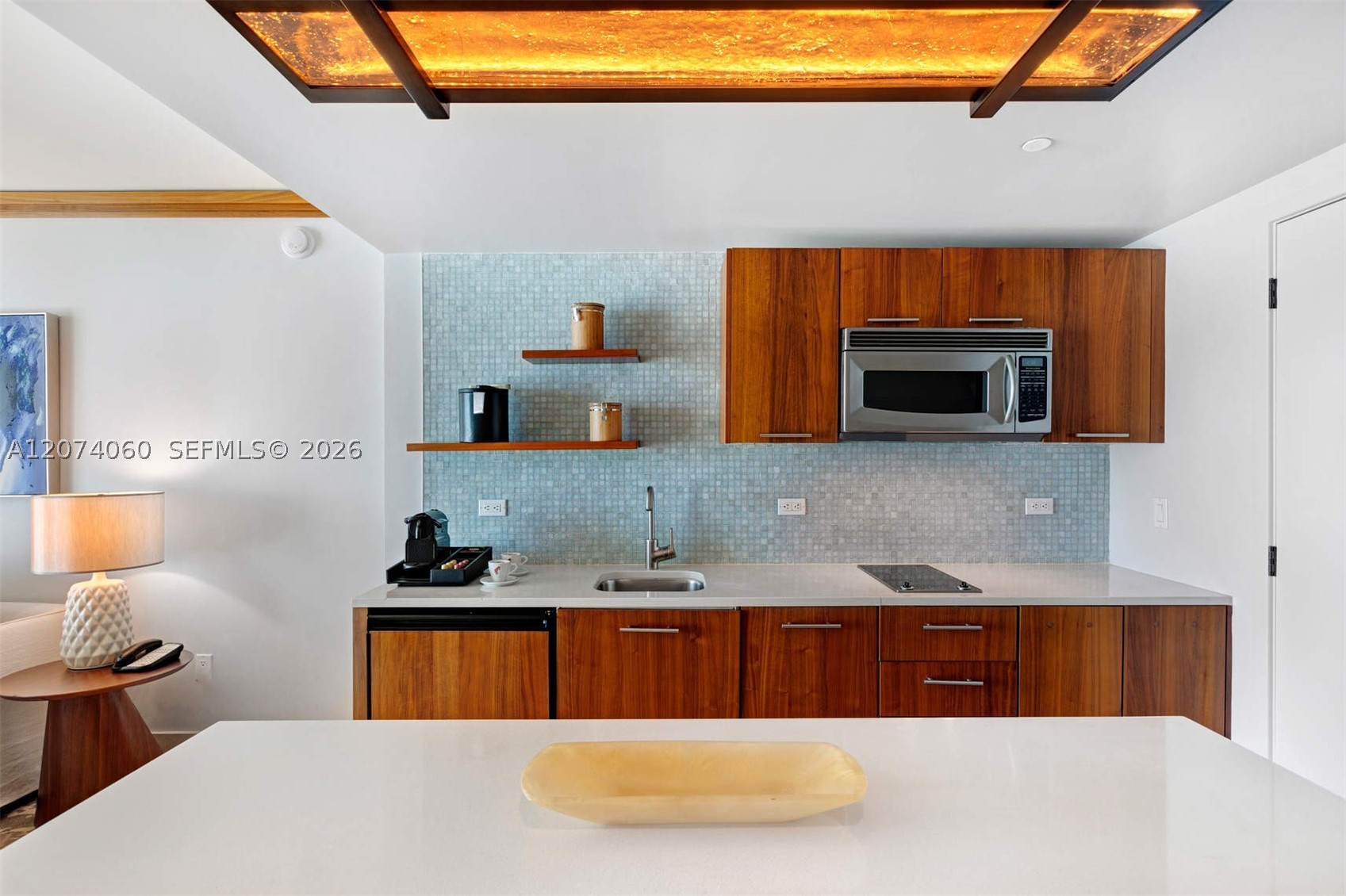6801 Collins Ave #920, Miami Beach FL 33141
