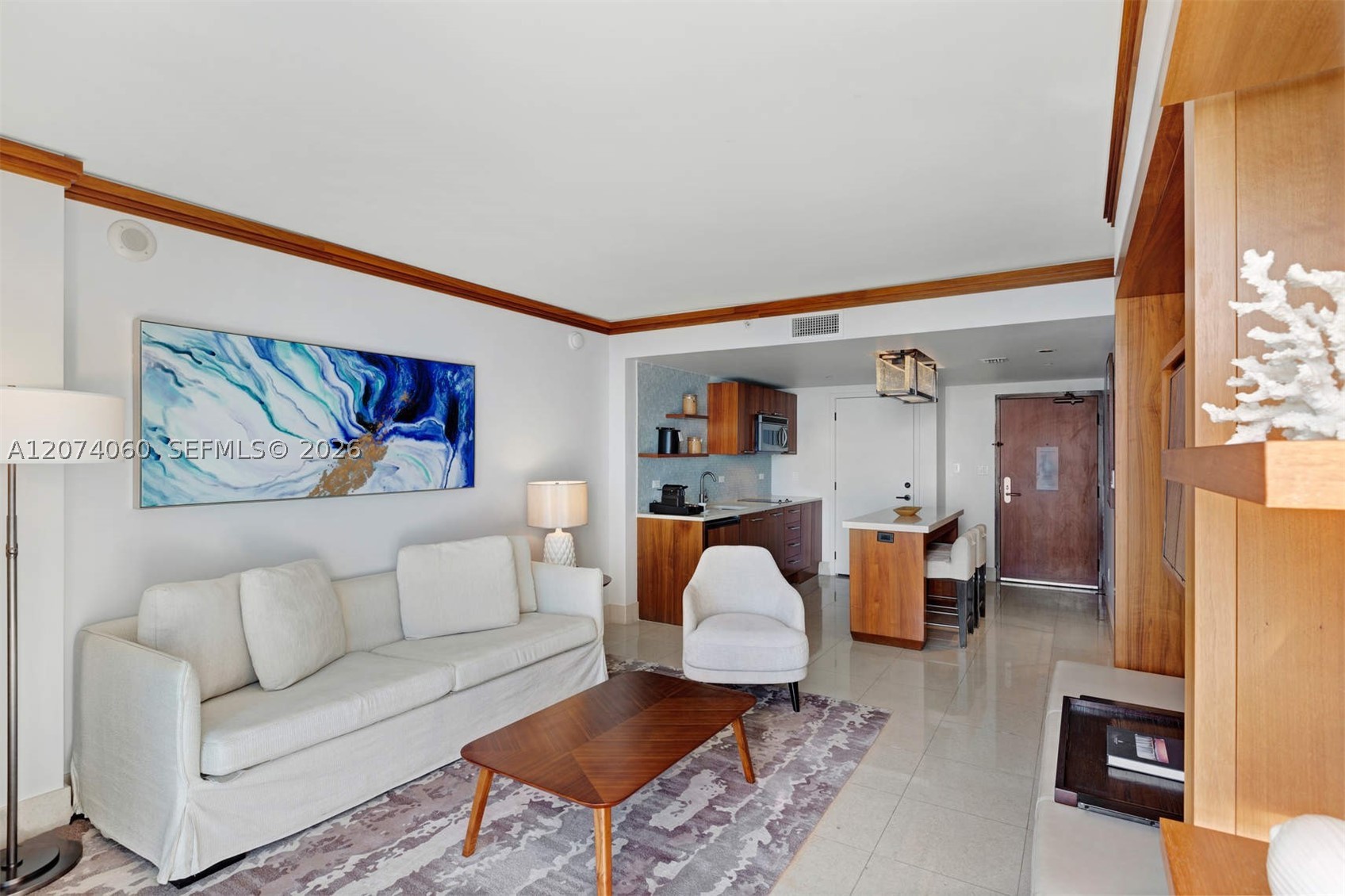 6801 Collins Ave #920, Miami Beach FL 33141