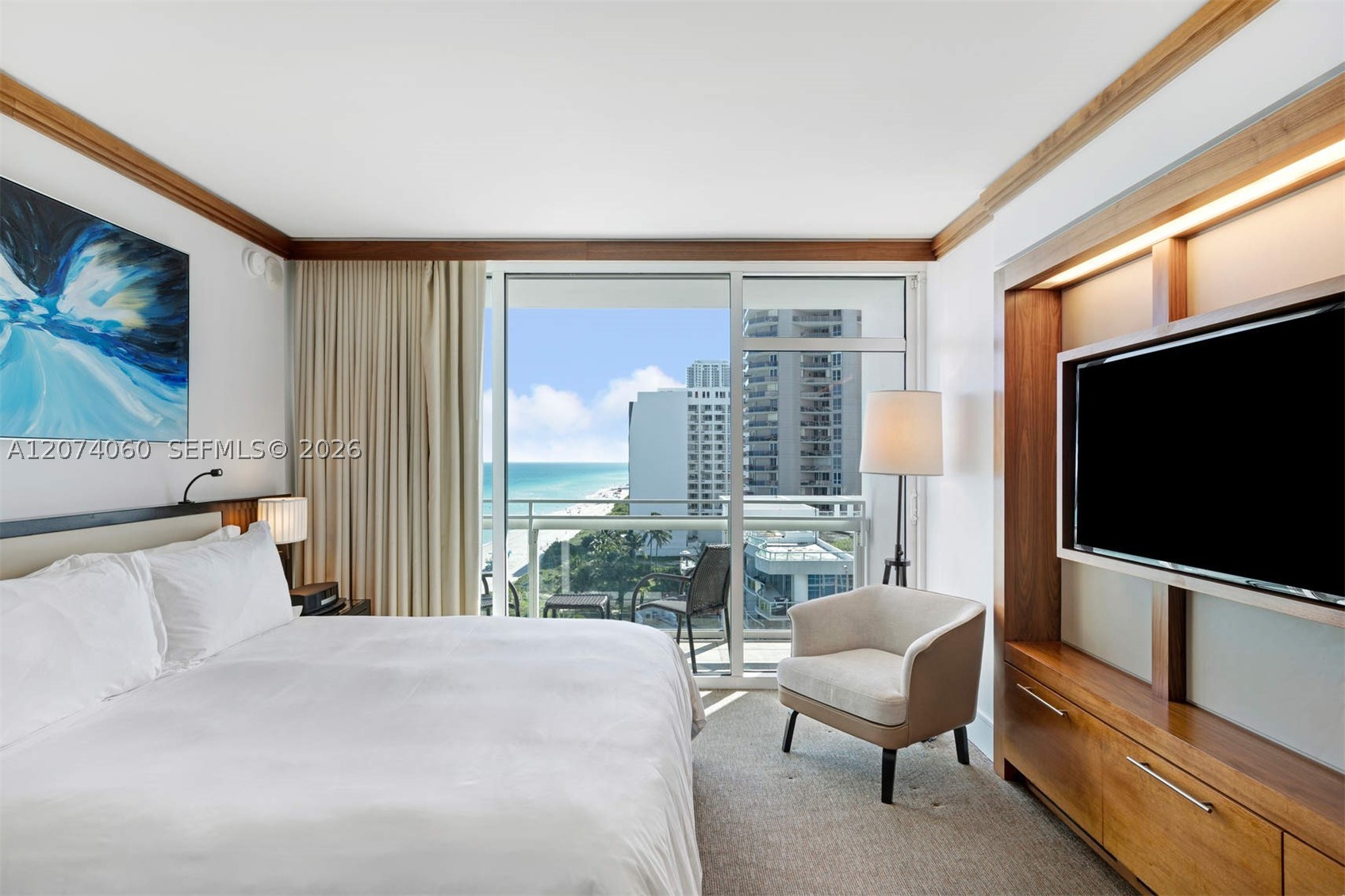 6801 Collins Ave #920, Miami Beach FL 33141