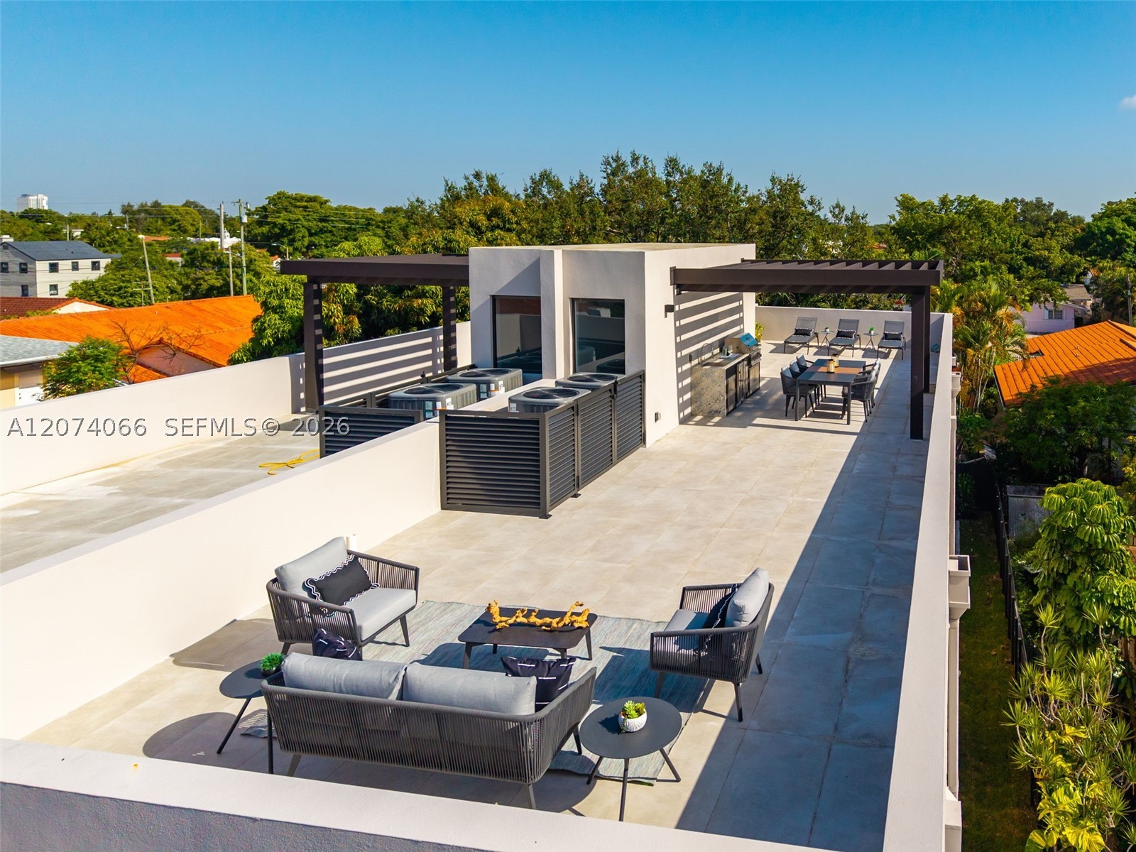 1431 SW 20th St, Miami FL 33145