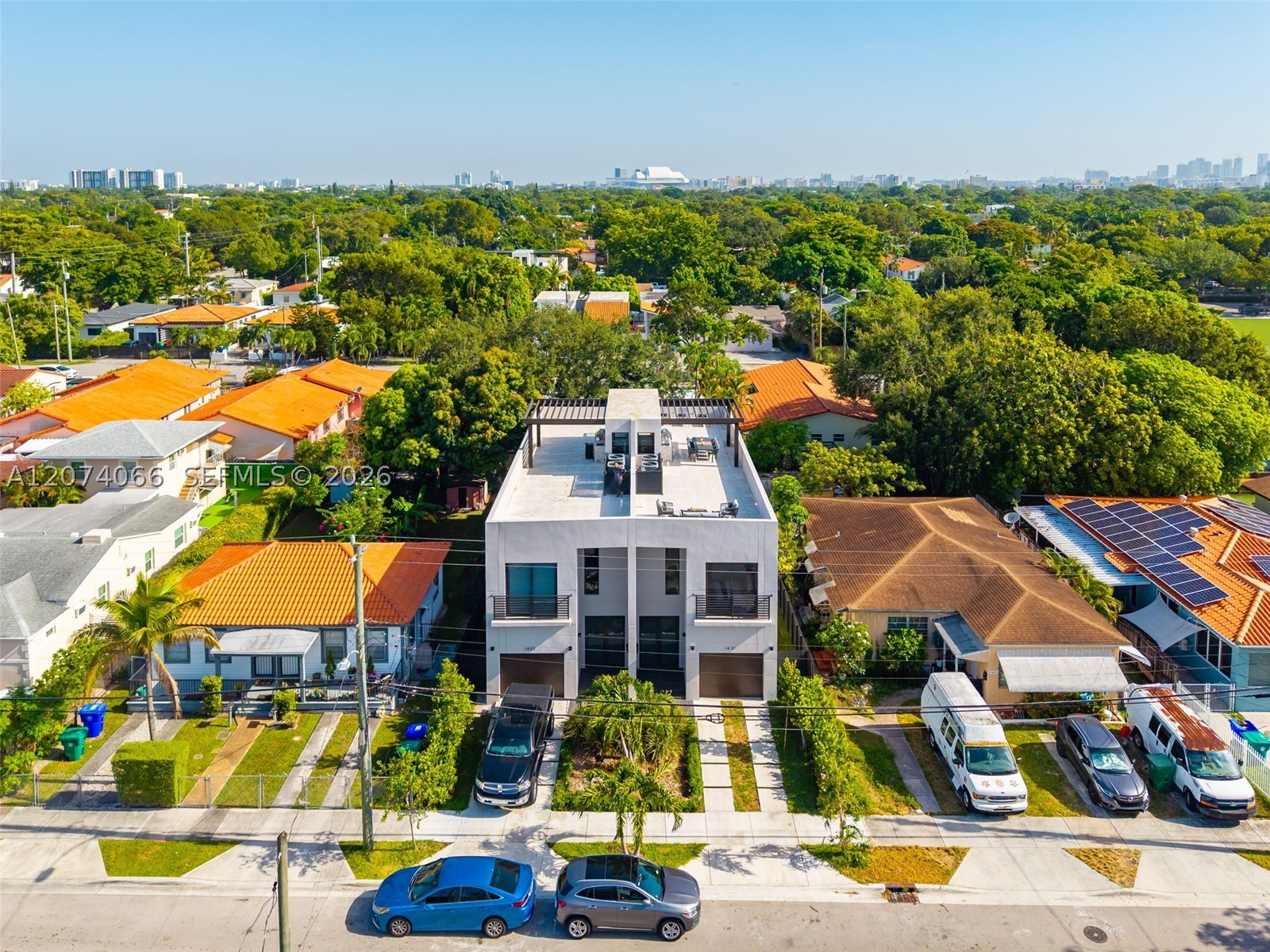 1431 SW 20th St, Miami FL 33145