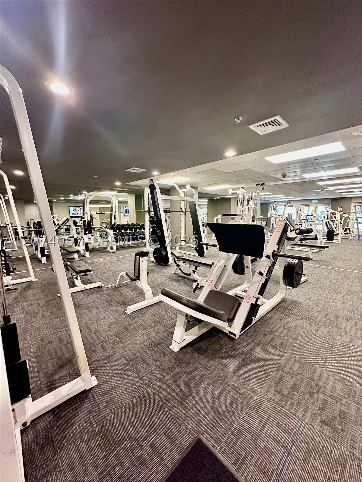 185 SE 14th Ter #2206, Miami FL 33131