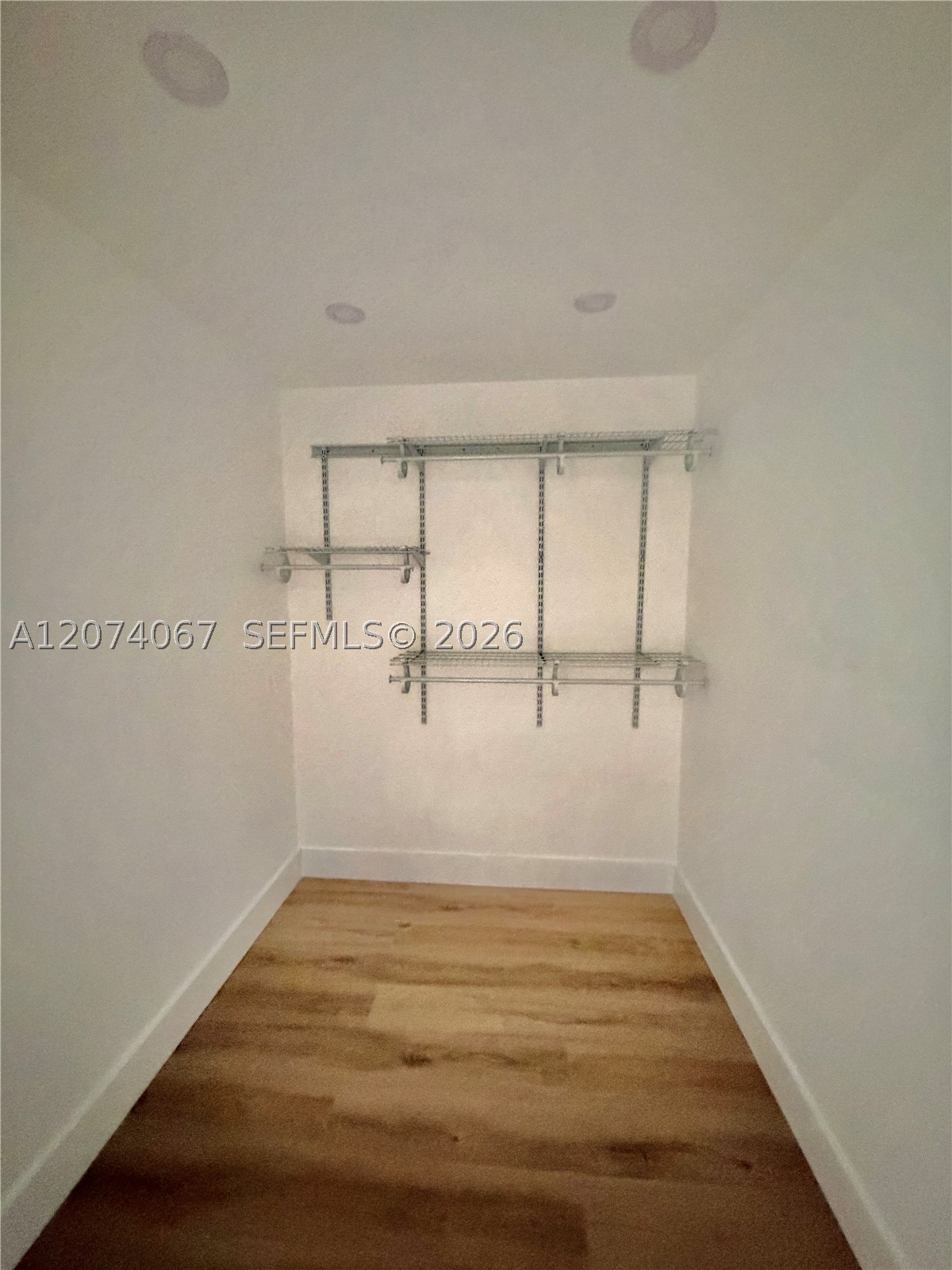 185 SE 14th Ter #2206, Miami FL 33131