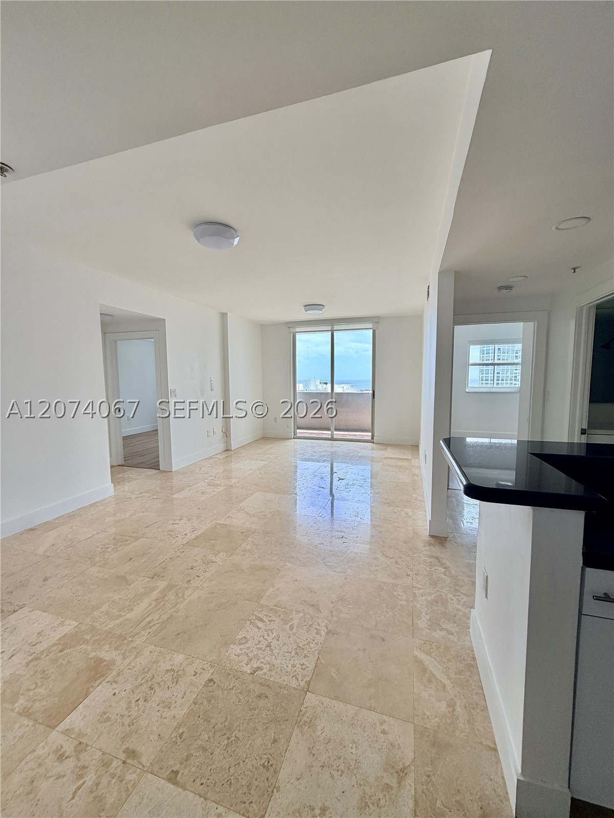 185 SE 14th Ter #2206, Miami FL 33131
