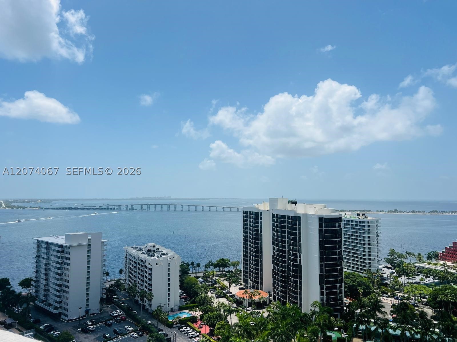 185 SE 14th Ter #2206, Miami FL 33131