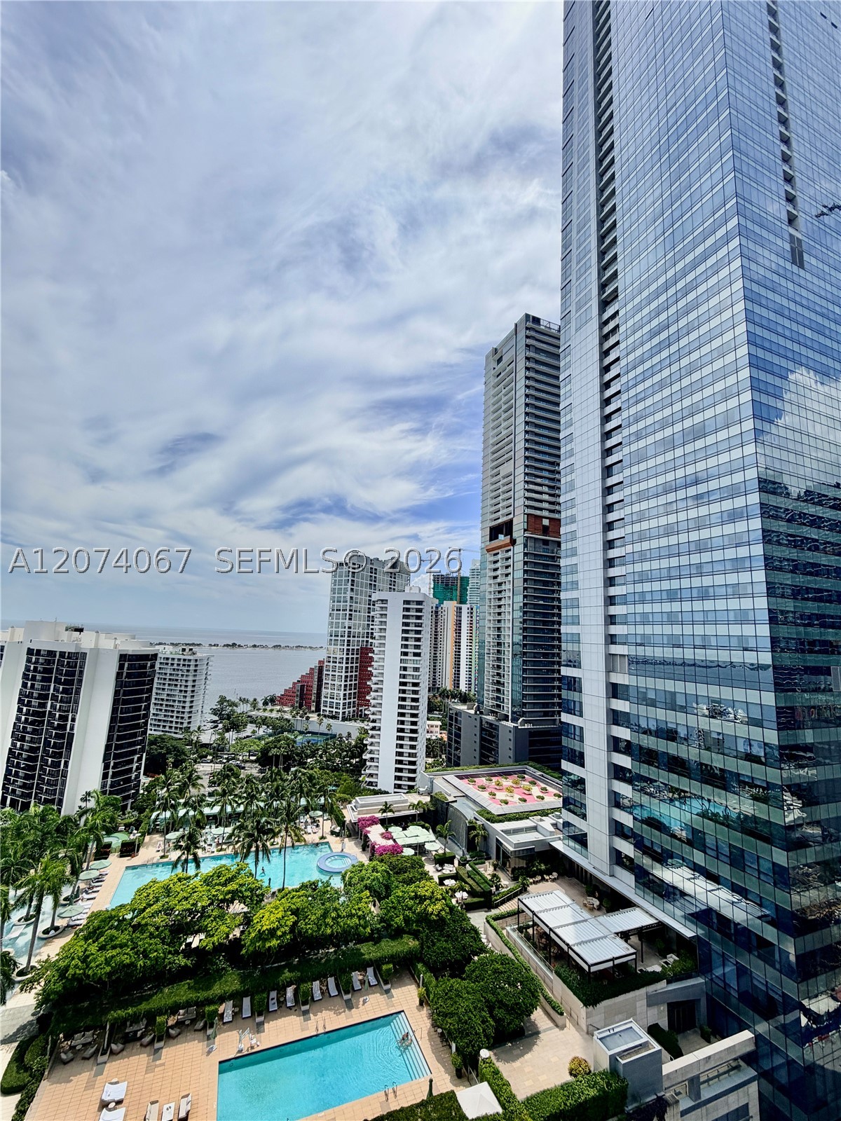 185 SE 14th Ter #2206, Miami FL 33131