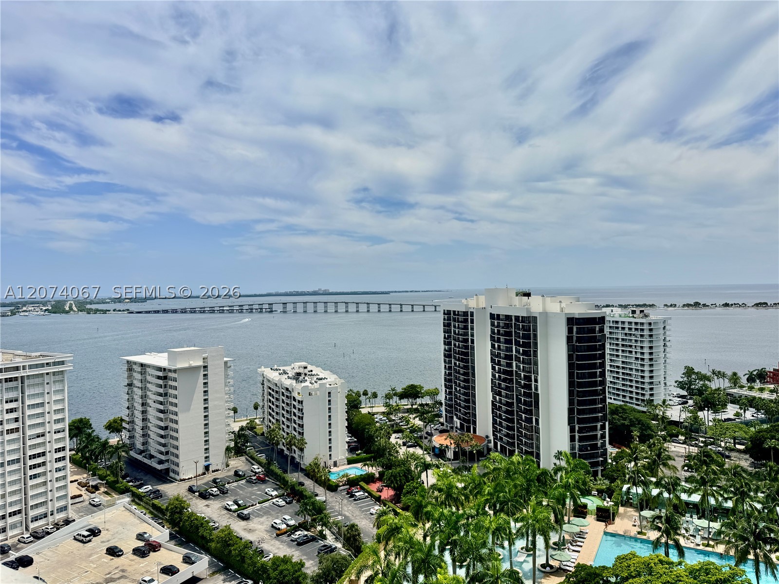 185 SE 14th Ter #2206, Miami FL 33131