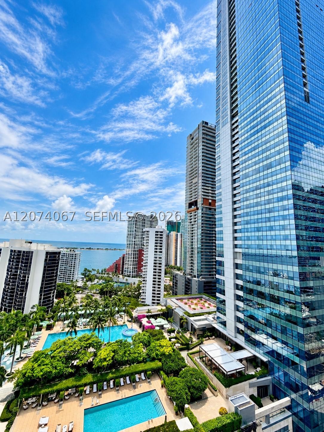 185 SE 14th Ter #2206, Miami FL 33131